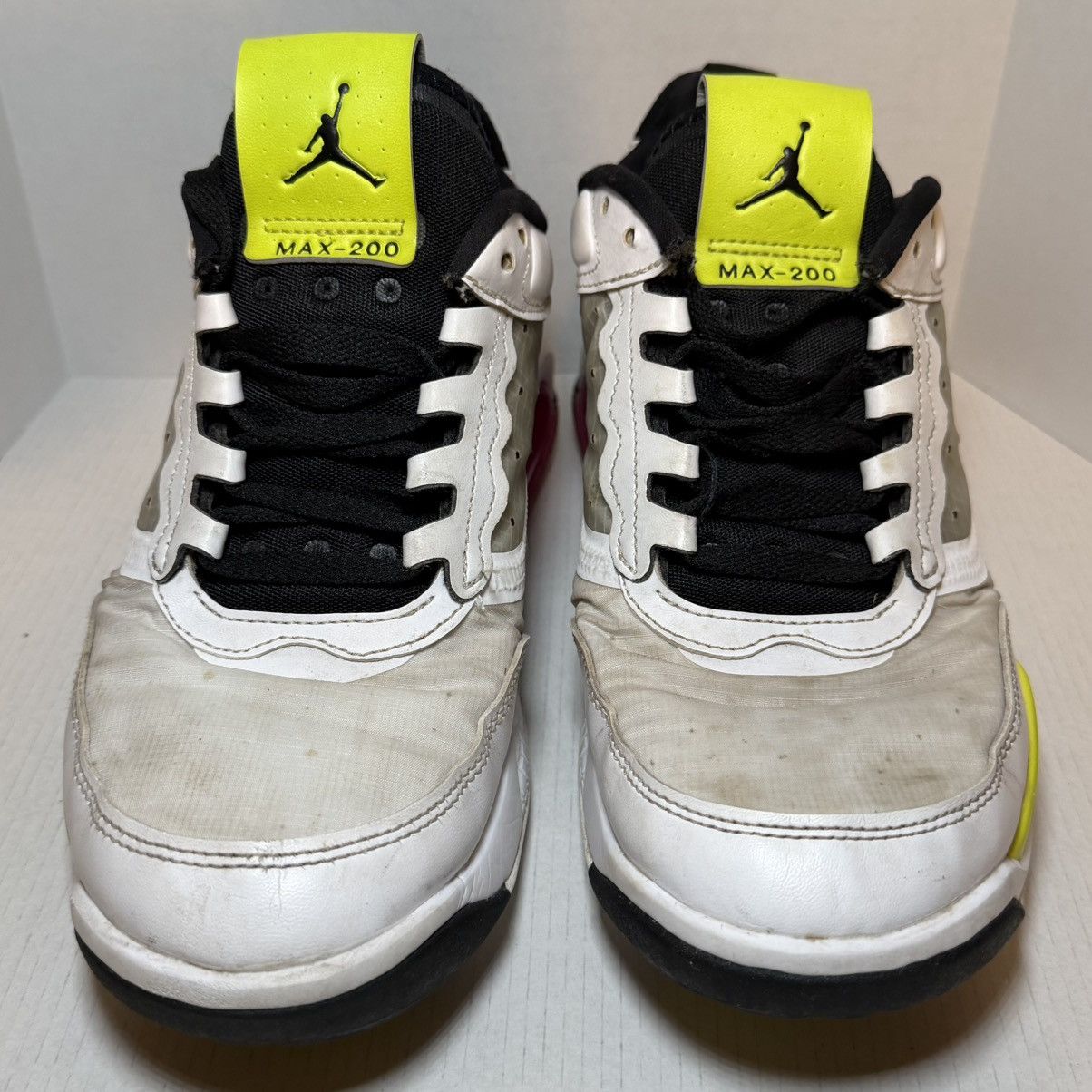 Nike Nike Air Jordan Max 200 Men’s 8.5 White Sneakers Used Size US 8.5 / EU 41-42 - 8 Thumbnail