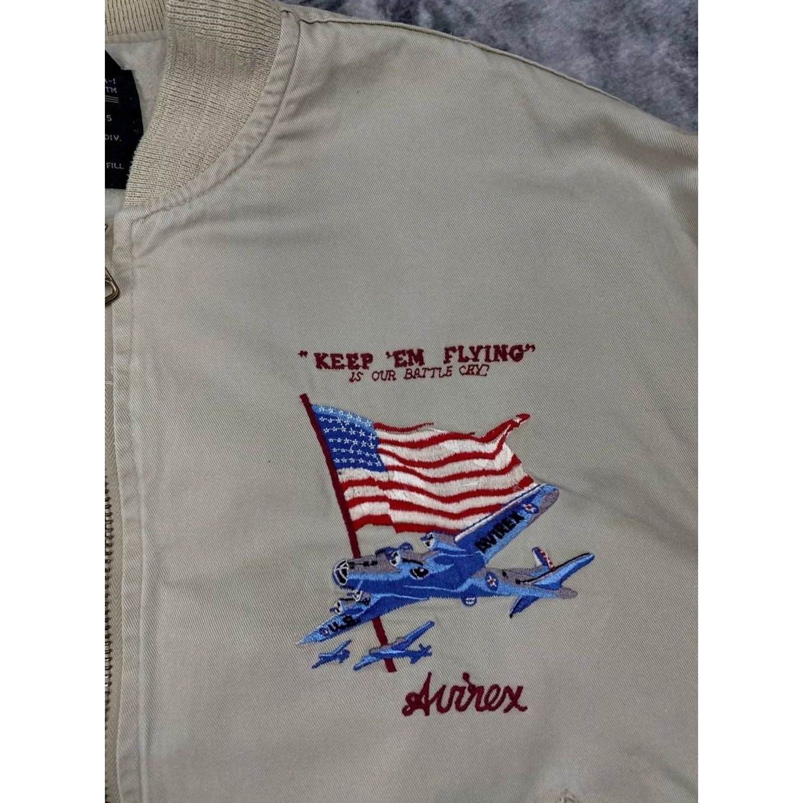 Avirex VINTAGE Avirex Bomber Jacket Men Size M Beige Made In Japan Size US M / EU 48-50 / 2 - 5 Thumbnail