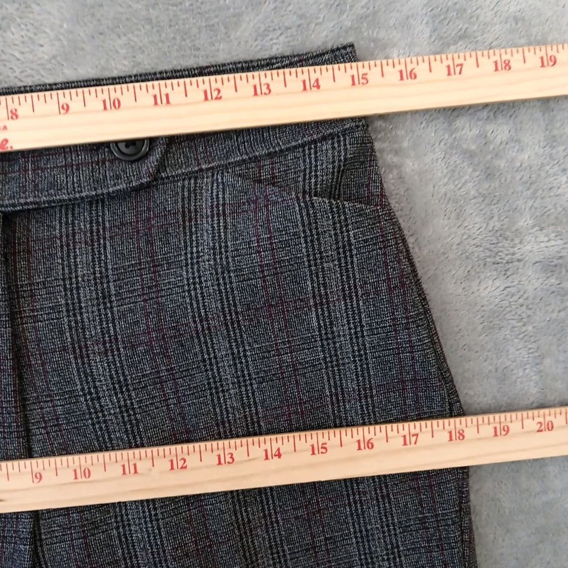 Vintage Dressbarn Dress Pants Womens Size 8 Gray Purple Plaid Pockets 29x30 High Rise Size 30" / US 8 / IT 44 - 3 Thumbnail