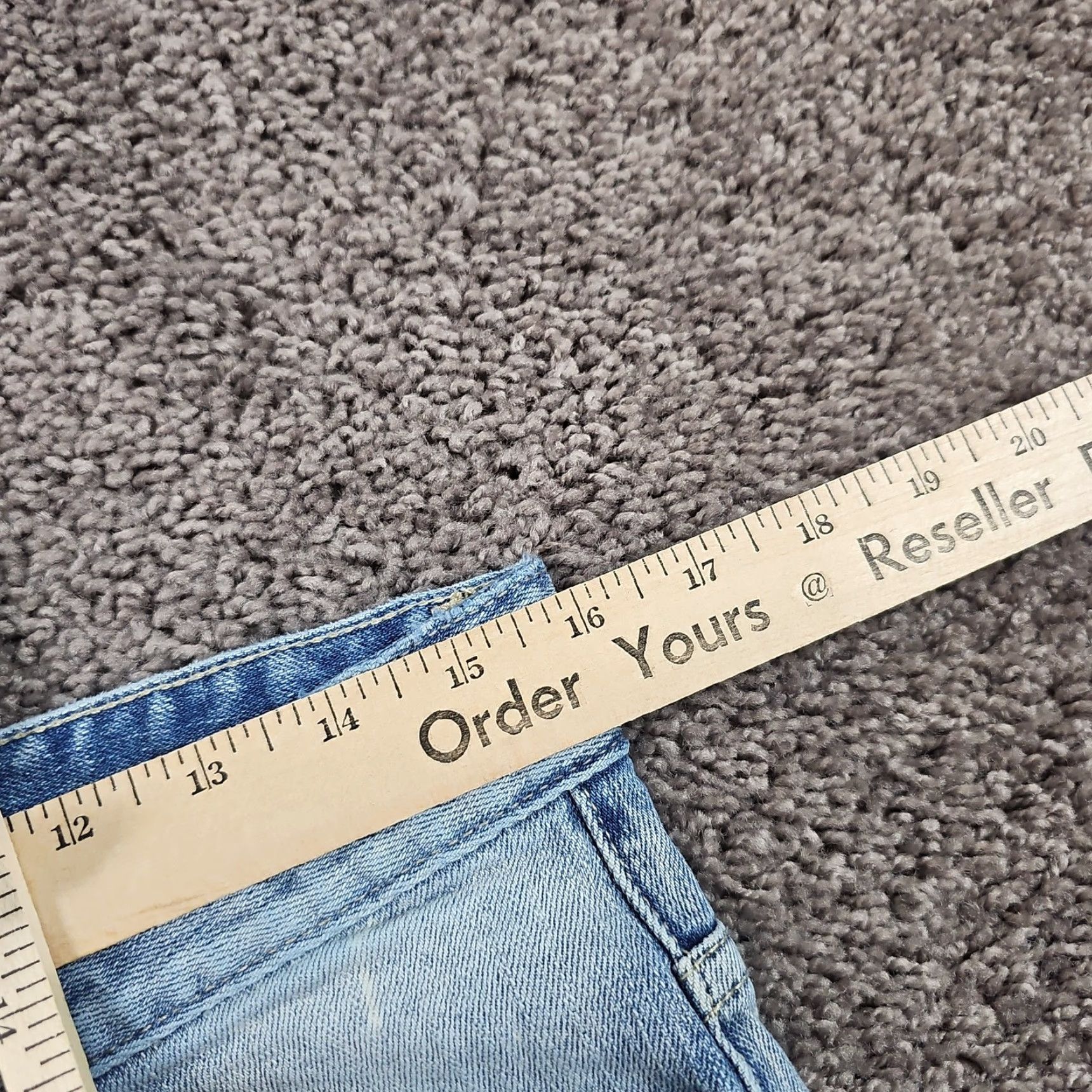 Denime Smoke Rise Jeans Mens 34 Skinny Distressed Paint Splatter Stretch Denim 31x31 Jeans Mens Skinny Distressed Blue 90s? No vintage. Size US 34 / EU 50 - 6 Thumbnail