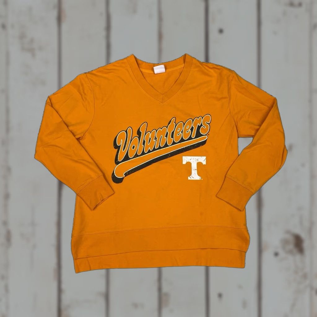 Vintage VINTAGE University of Tennessee Vols L/S USA Size Large Orange Long Sleeve Shirt Mens 90s Size US L / EU 52-54 / 3 - 1 Thumbnail