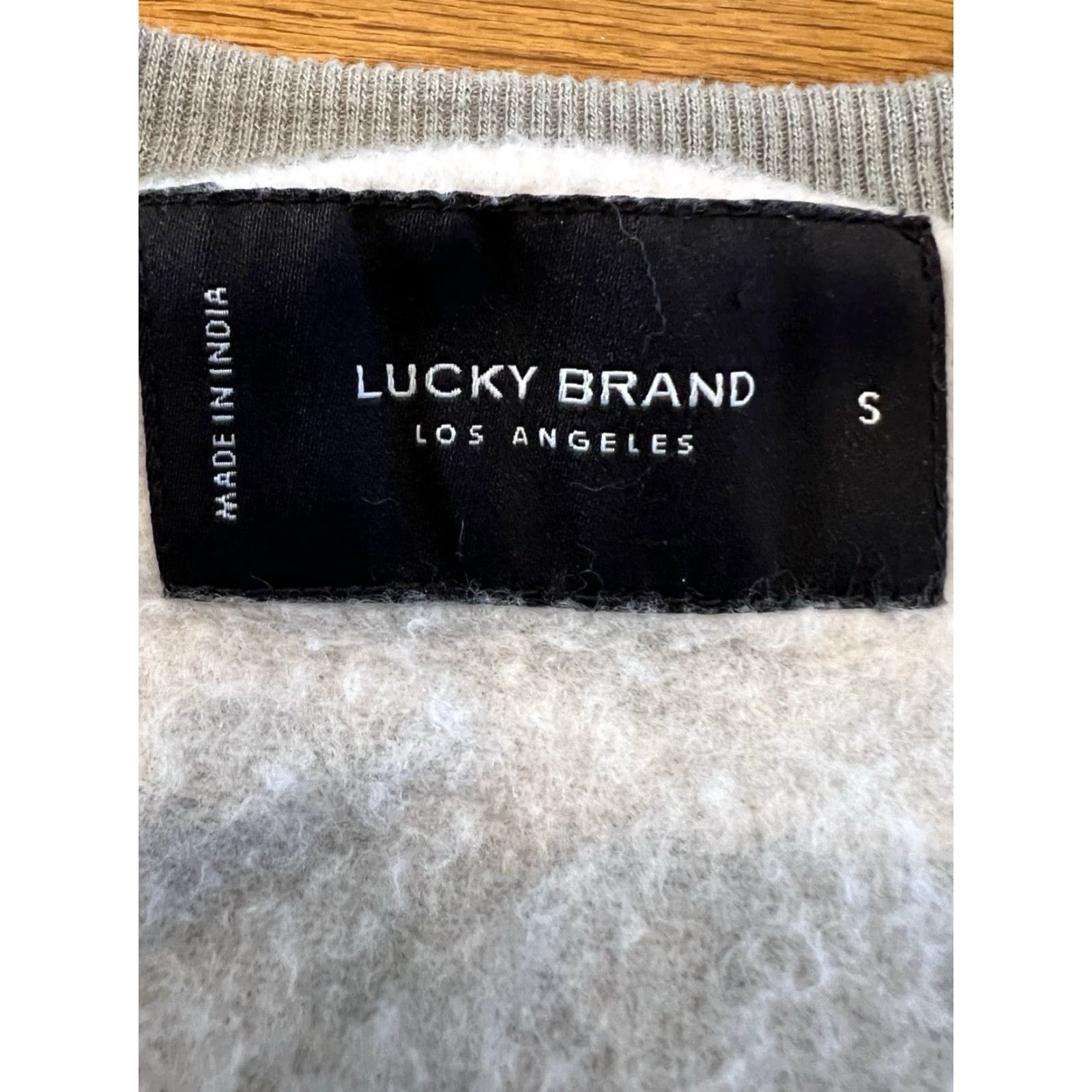 Lucky Brand Lucky Brand Sweatshirt Camouflage Crewneck Women S Small Gray Logo Casual Activewear Size S / US 4 / IT 40 - 2 Thumbnail