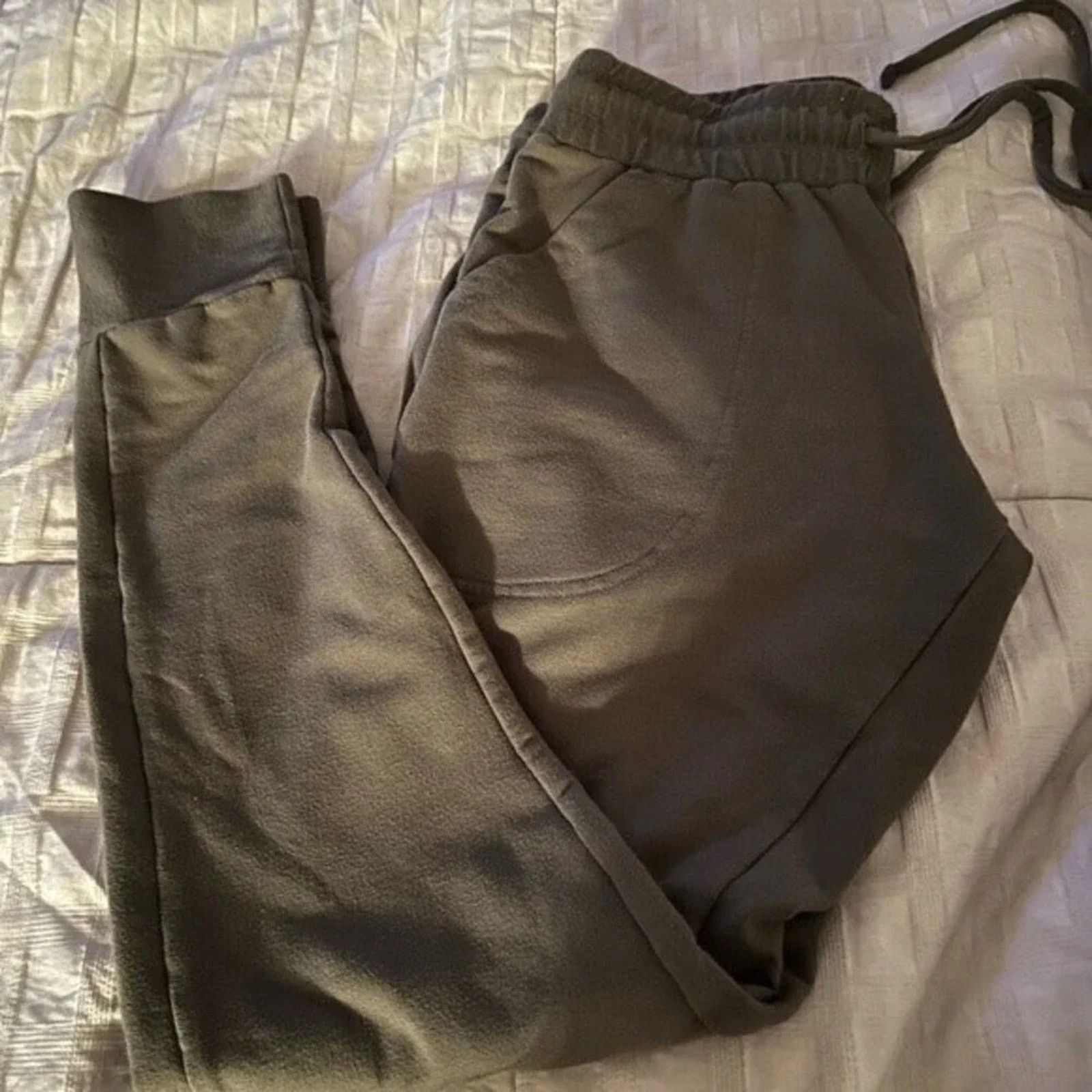Free People Free People Movement jogger style sweatpants, size small Size 27" / US 4 / IT 40 - 1 Thumbnail