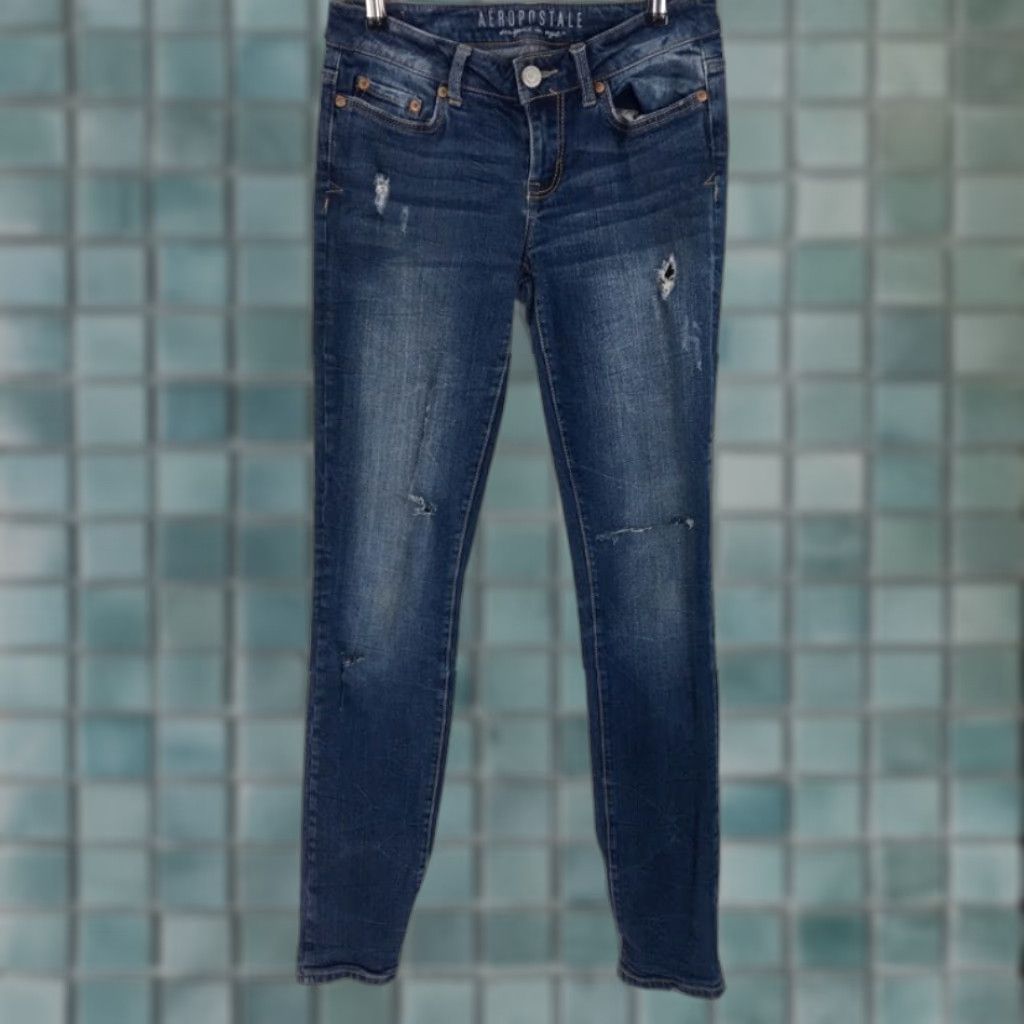 Aeropostale Aeropostale Jeans Womens 2 Reg Blue Skinny Distressed Pockets Whiskered Low Rise Stretch Size 26" / US 2 / IT 38 - 1 Thumbnail