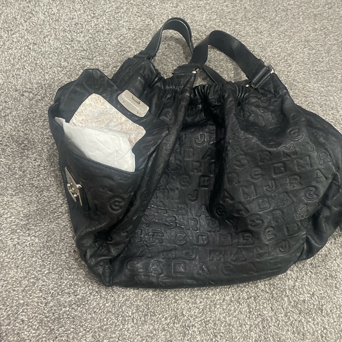 Marc Jacobs Black Leather All around Print Marc Jacobs Bag Size ONE SIZE - 1 Thumbnail