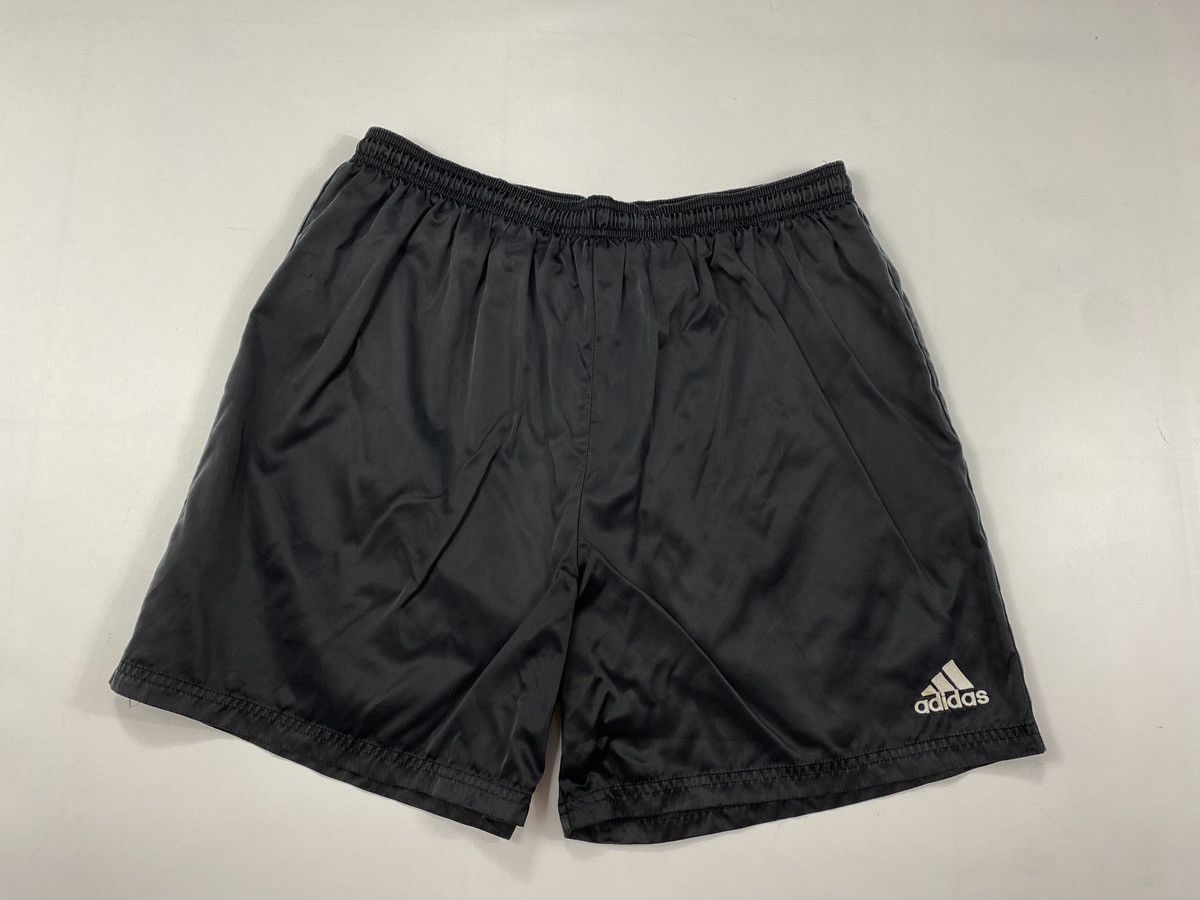 Adidas 🔥LASTDROP🔥 #4 Vintage Adidas Graphite Black Nylon Shorts Size US 34 / EU 50 - 4 Thumbnail
