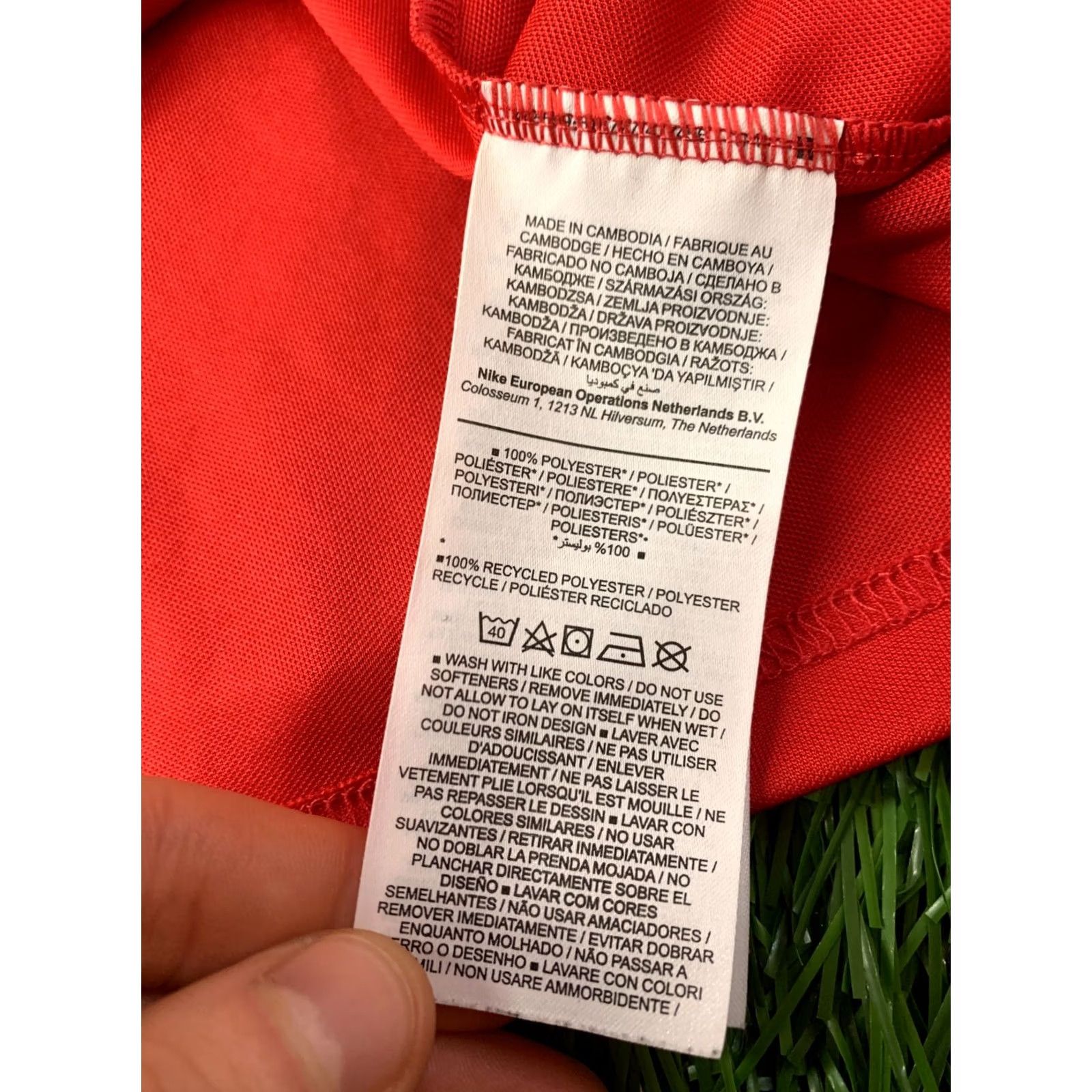 Nike Nike Dri-FIT Park Original 2020 Men Football Training Shirt Jersey Tee L Red and White Men Shirt Short Sleeve Football 2020 Nike Park Mens L Red Size US L / EU 52-54 / 3 - 6 Thumbnail