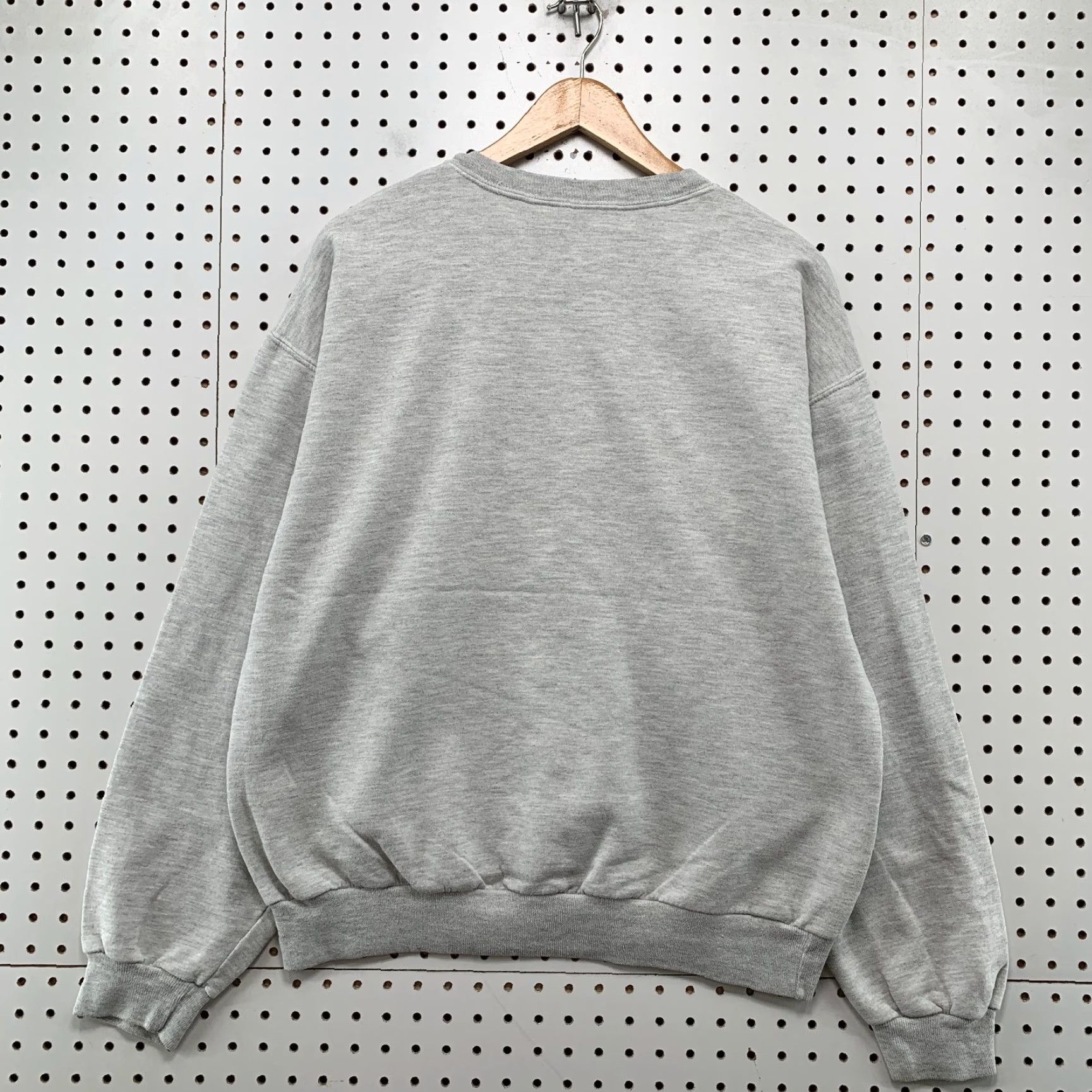 Jerzees Vintage Fire Truck Sweatshirt Mens Large Gray Embroidered Fleece Crewneck Size US L / EU 52-54 / 3 - 2 Thumbnail