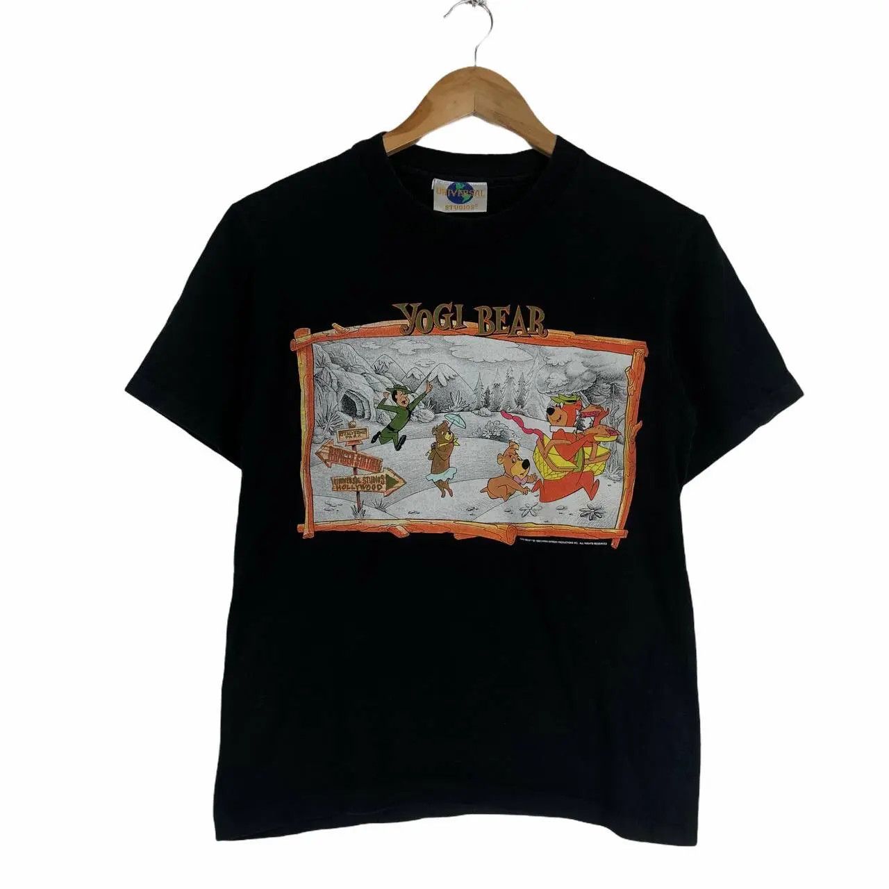 Disney × Vintage Vtg 1995 YOGI BEAR Hanna Barbera Universal Studio Comic Size US XS / EU 42 / 0 - 1 Thumbnail