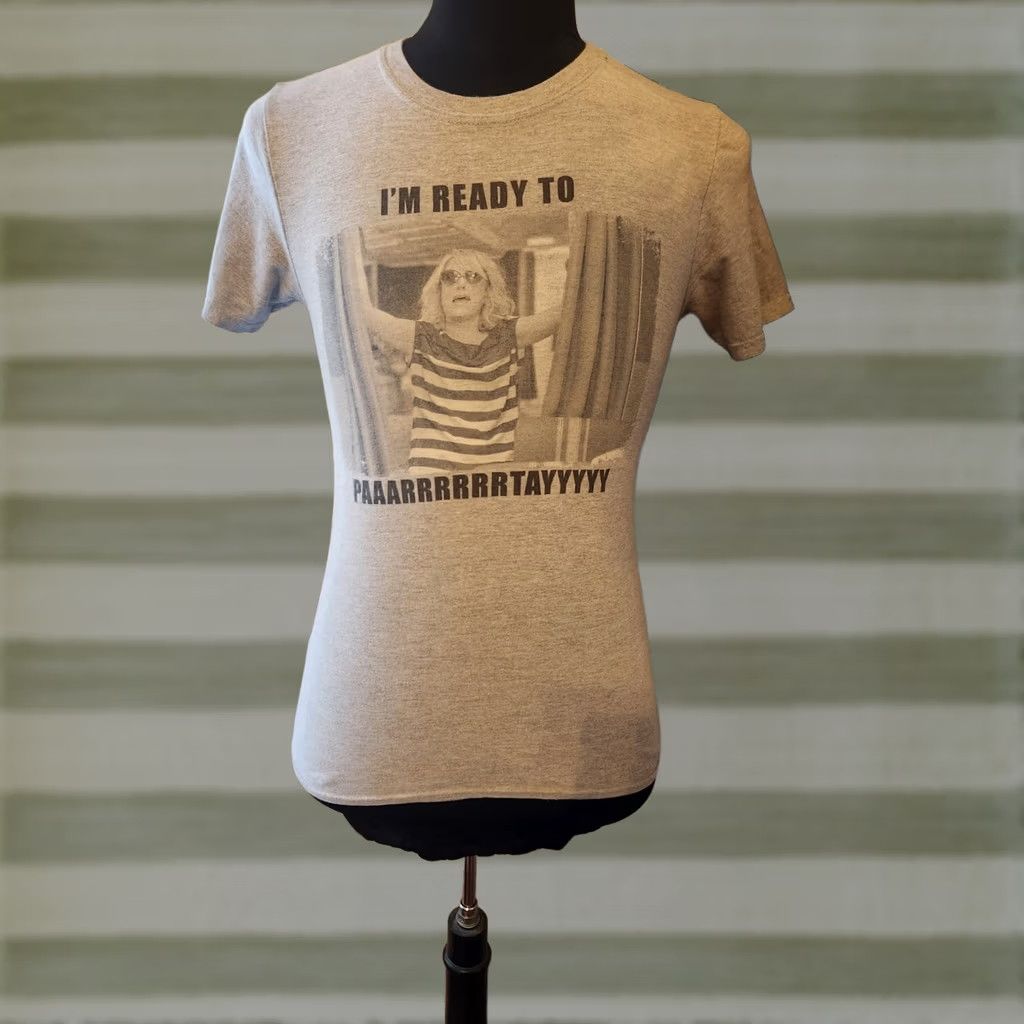 Vintage Bridesmaids T-Shirt Gray Short Sleeve Size S Crew Neck Movie Graphic Print Men) Size US S / EU 44-46 / 1 - 1 Thumbnail