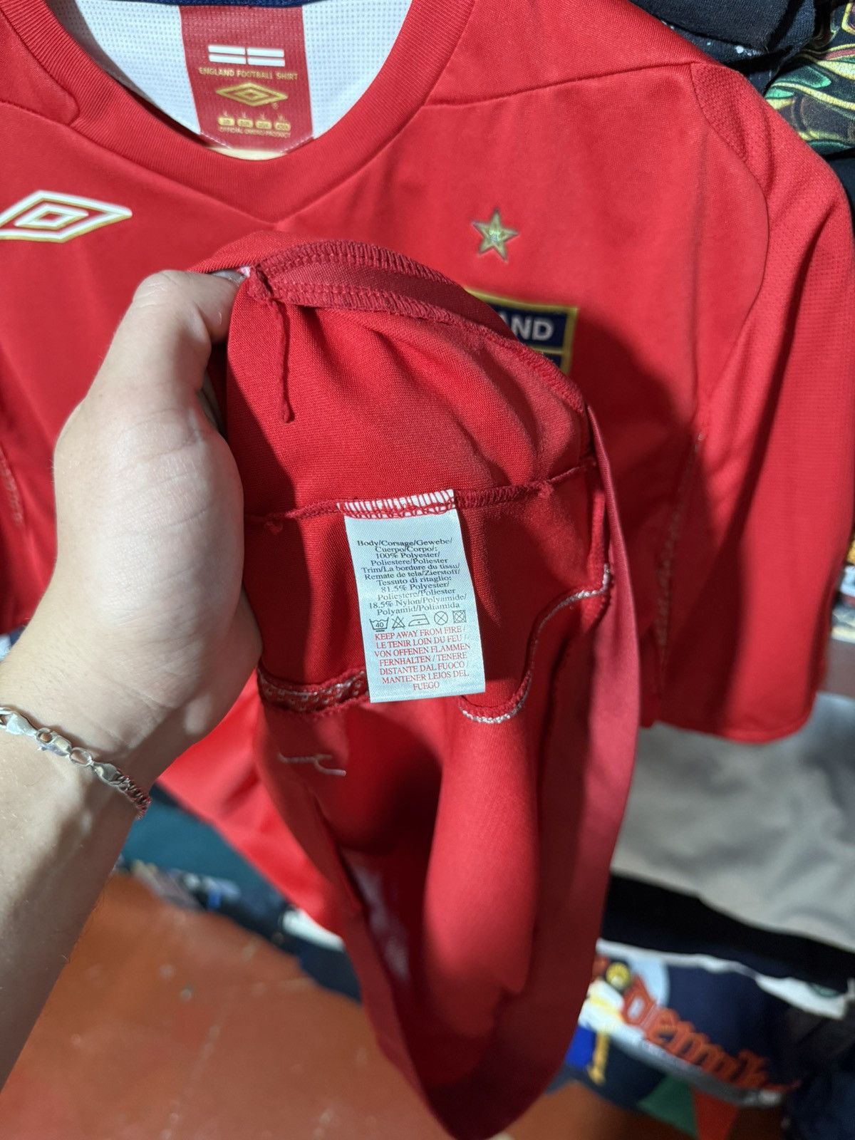 Umbro Vintage Umbro England 2006-2008 Away Football Soccer Jersey Size US L / EU 52-54 / 3 - 8 Thumbnail