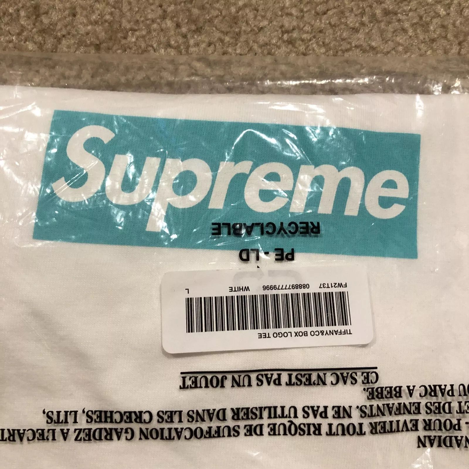 Supreme × Tiffany & Co. 2021 Supreme x Tiffany & Co. Box Logo Tee Size US L / EU 52-54 / 3 - 2 Thumbnail