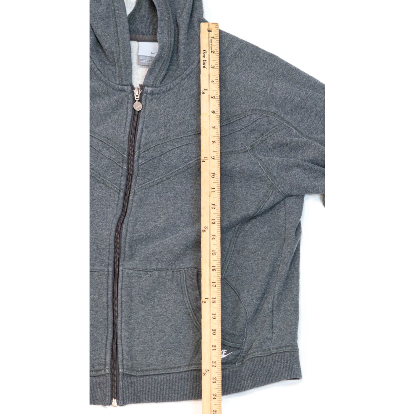 Nike VINTAGE Nike Jacket XL Grey Zip Up Lightweight Athletic Running Y2K Retro Womens Jacket Size XL / US 12-14 / IT 48-50 - 7 Thumbnail