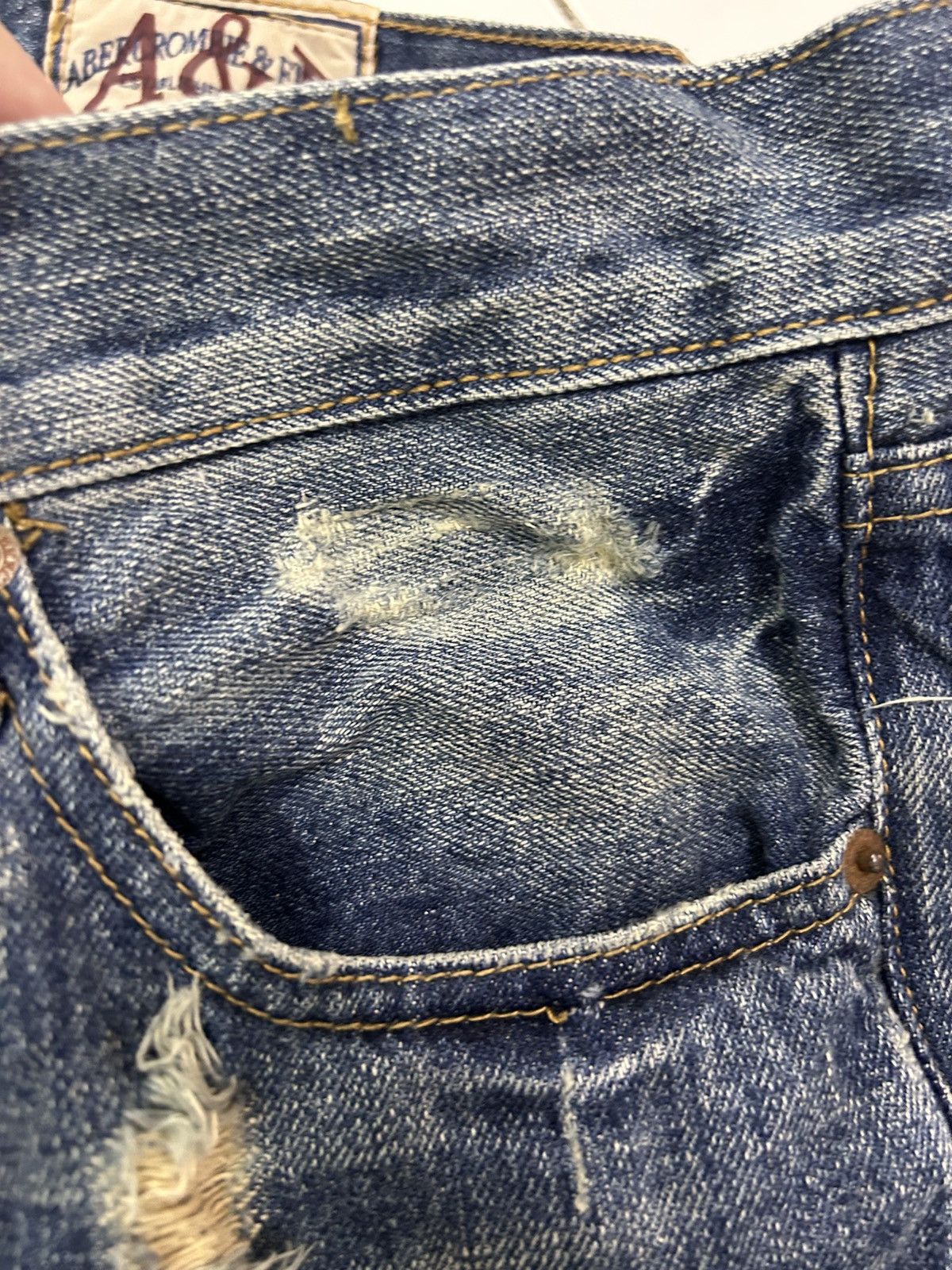 Abercrombie & Fitch × Vintage 💥 Vintage Abercrombie & Fitch Denim Distressed Punk Ripped Size US 34 / EU 50 - 18 Thumbnail
