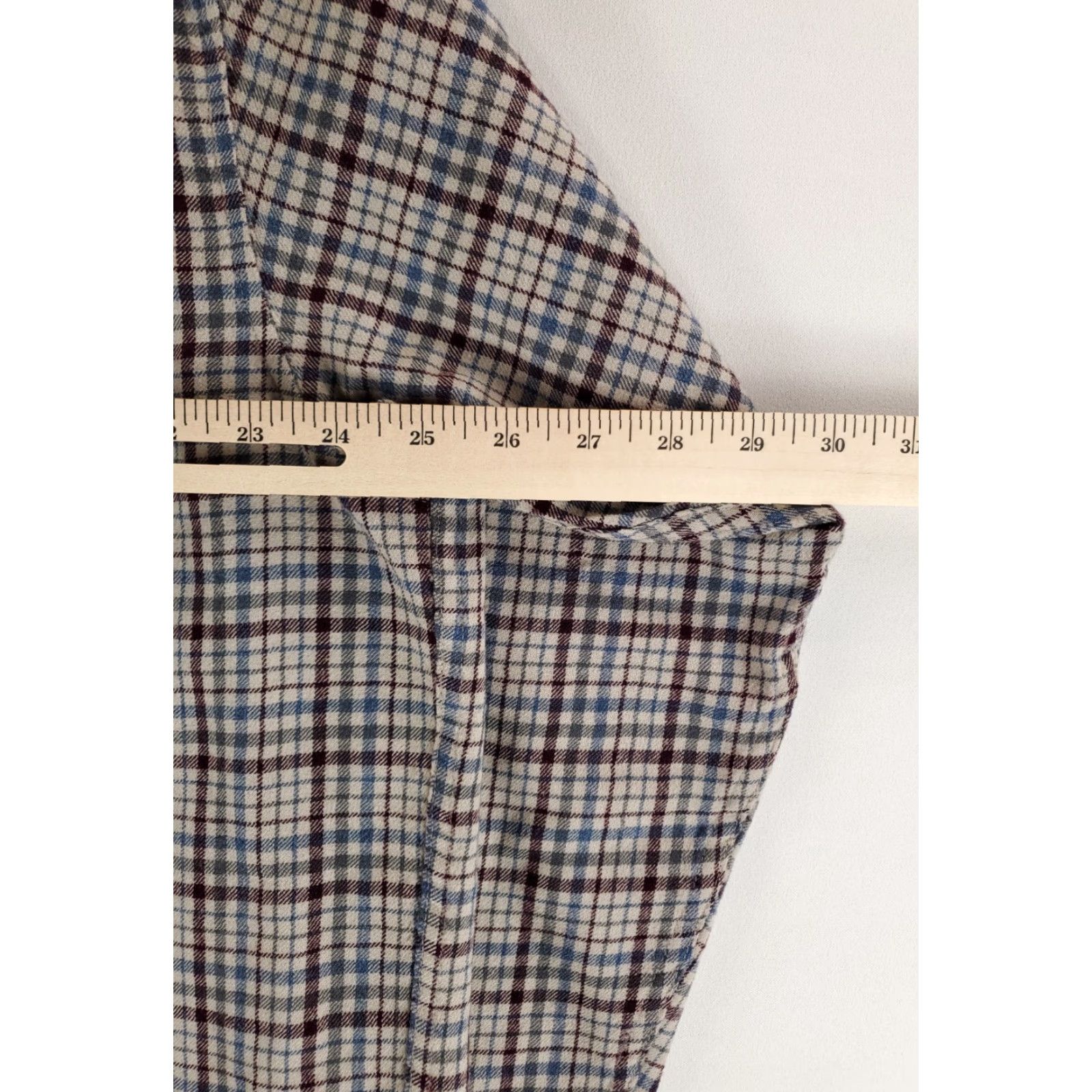 Pendleton VINTAGE Pendleton Sir Pendleton Medium Weight Button Up Shirt Blue Gray Plaid Mens XXL Shirt Size US XXL / EU 58 / 5 - 4 Thumbnail