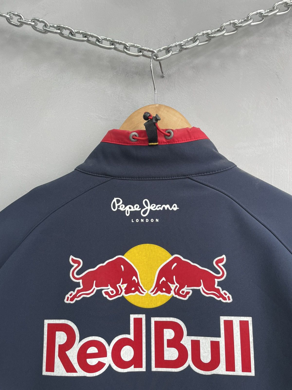 Pepe Jeans Racing Red Bull team zip jacket softshell Size US S / EU 44-46 / 1 - 11 Thumbnail