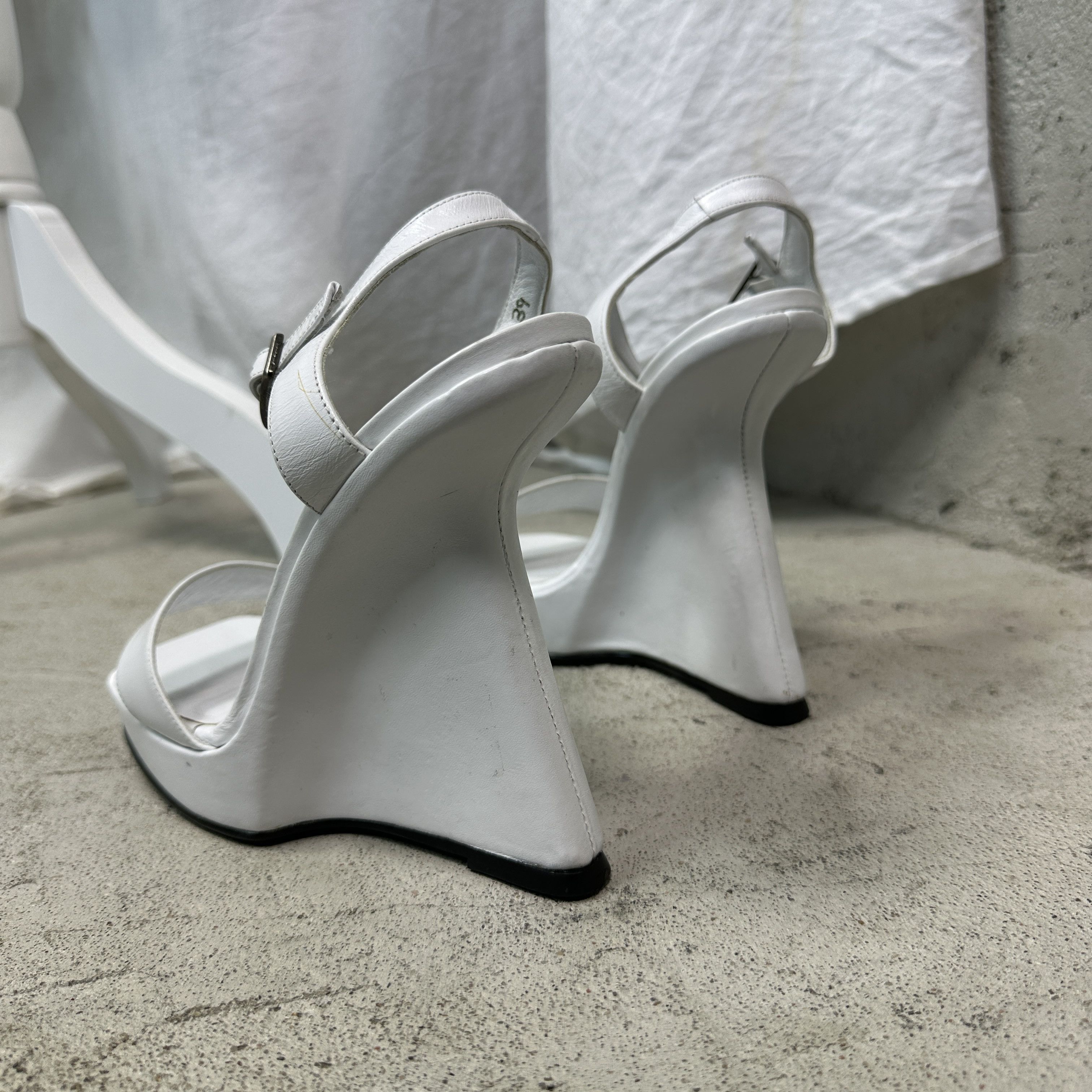 Vintage Vintage Avant Garde El Dantes Platform Sandals Y2K Size US 9 / IT 39 - 4 Thumbnail