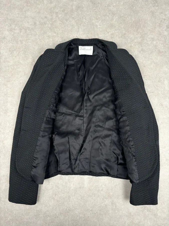 Alexander McQueen 2000s Alexander McQueen Black Wool Studded Blazer Size S / US 4 / IT 40 - 7 Thumbnail