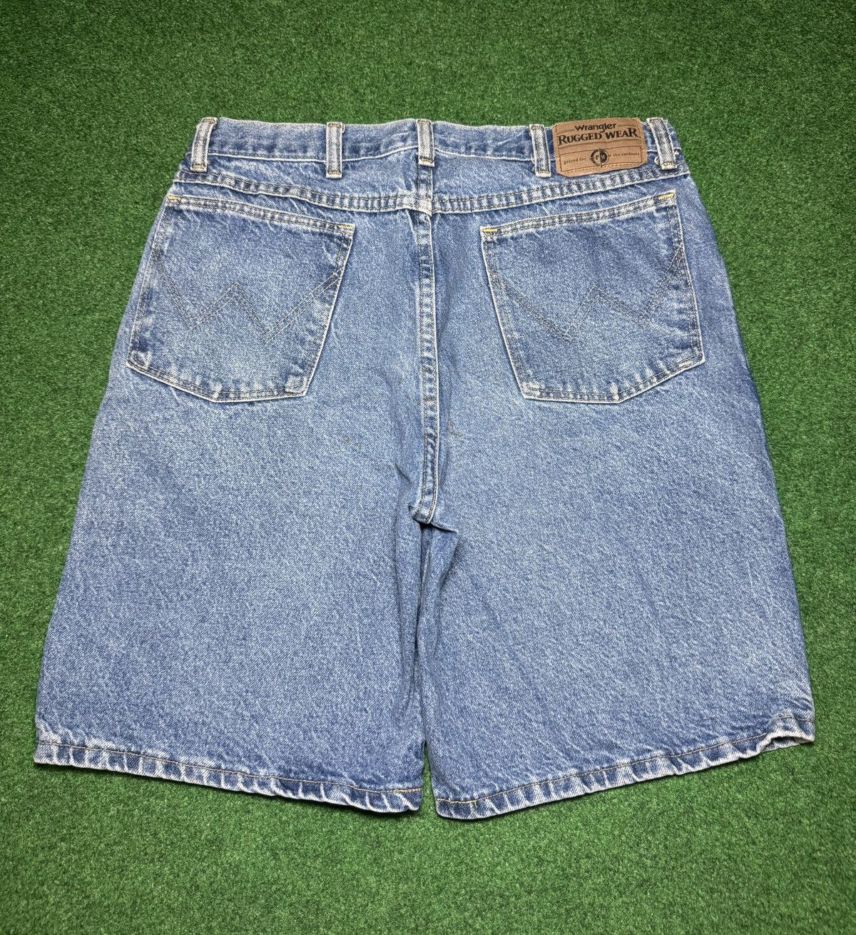 Wrangler Vintage 90s Relaxed Baggy Jorts Skater Grunge Denim Shorts Size US 34 / EU 50 - 1 Thumbnail