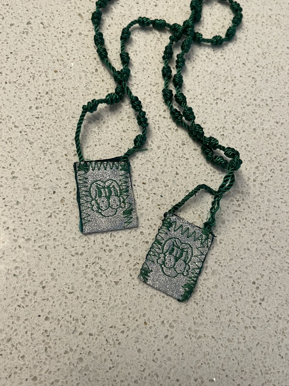 Chito Chito Escapulario Necklace Size ONE SIZE - 2 Thumbnail