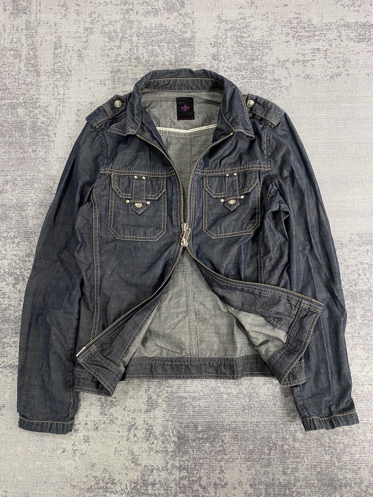 Le Grande Bleu (L.G.B.) 2000s punkgoth jackets custom culture tornado semantic style Size US M / EU 48-50 / 2 - 6 Thumbnail