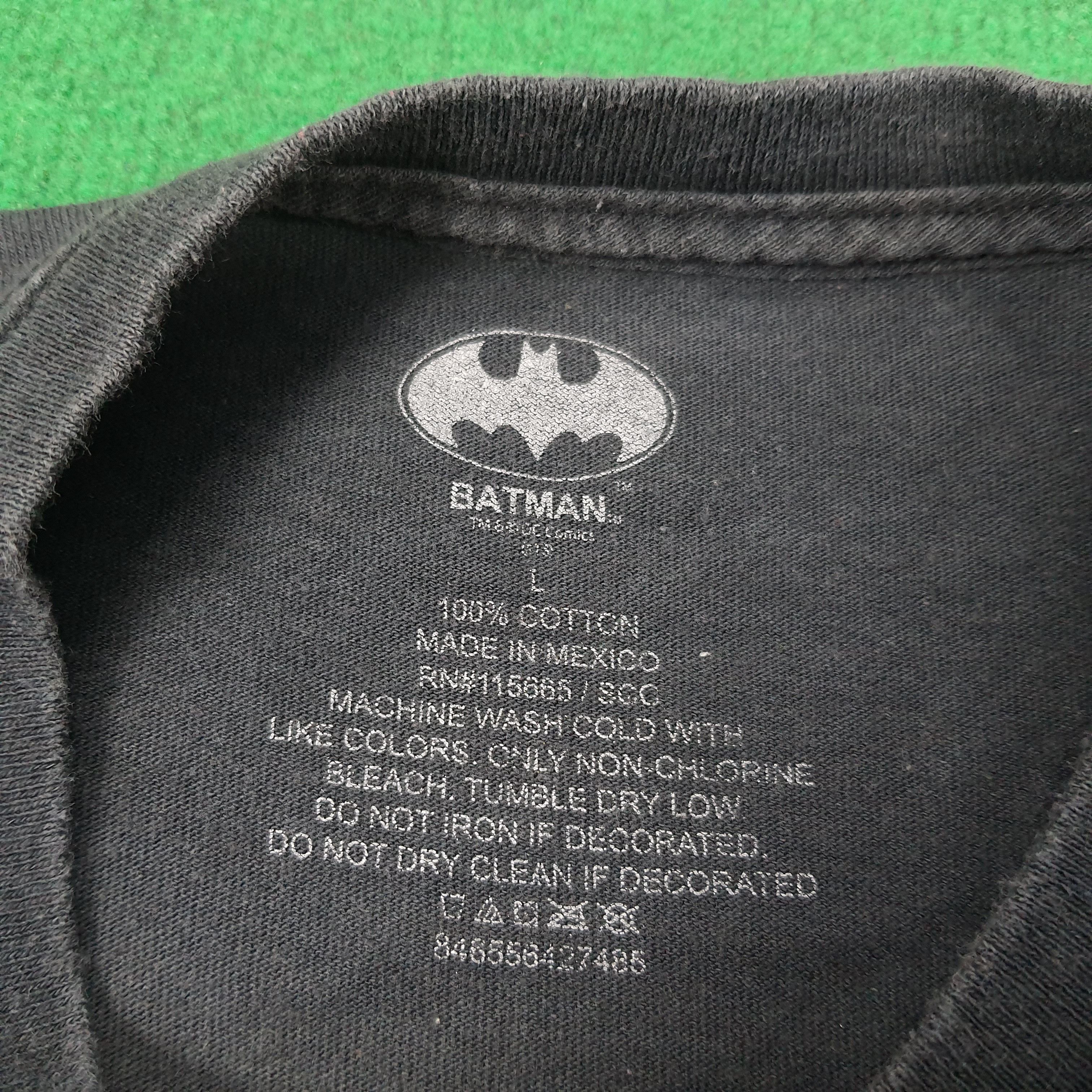 DC Comics Vintage DC Comics Batman Logo Movie Tees Size US L / EU 52-54 / 3 - 5 Thumbnail