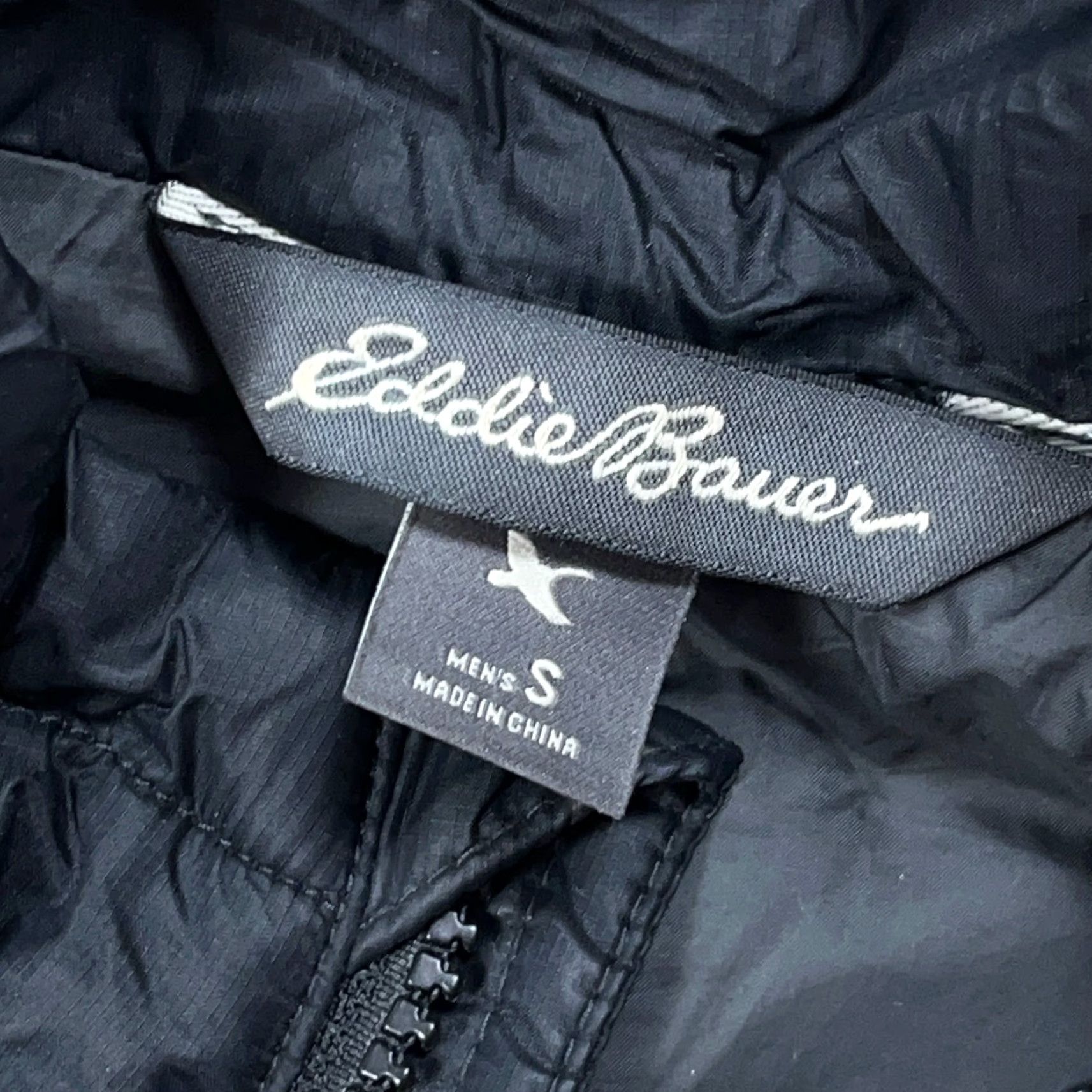 Eddie Bauer Eddie Bauer Puffer Vest Men Small Black Nylon Down Fill Vest Hiking Outdoor Jacket Size US S / EU 44-46 / 1 - 4 Thumbnail