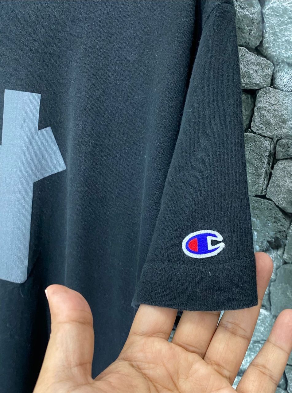 Undefeated Vintage Champion x Undefeated Tshirt Size US L / EU 52-54 / 3 - 3 Thumbnail
