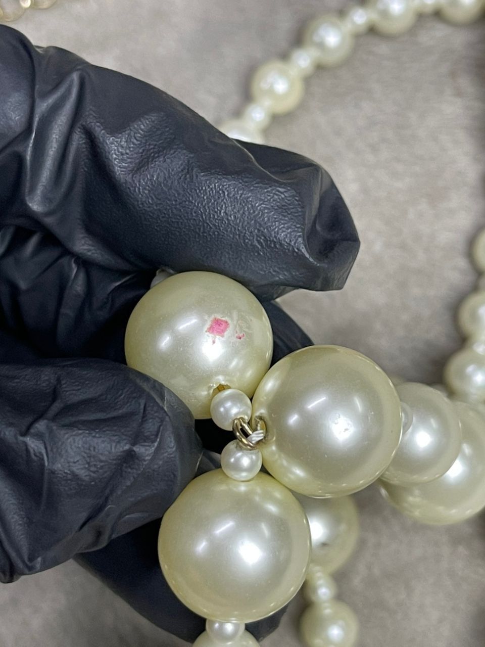 Kenneth Jay Lane Vintage Pearl Cluster Necklace Size ONE SIZE - 2 Thumbnail