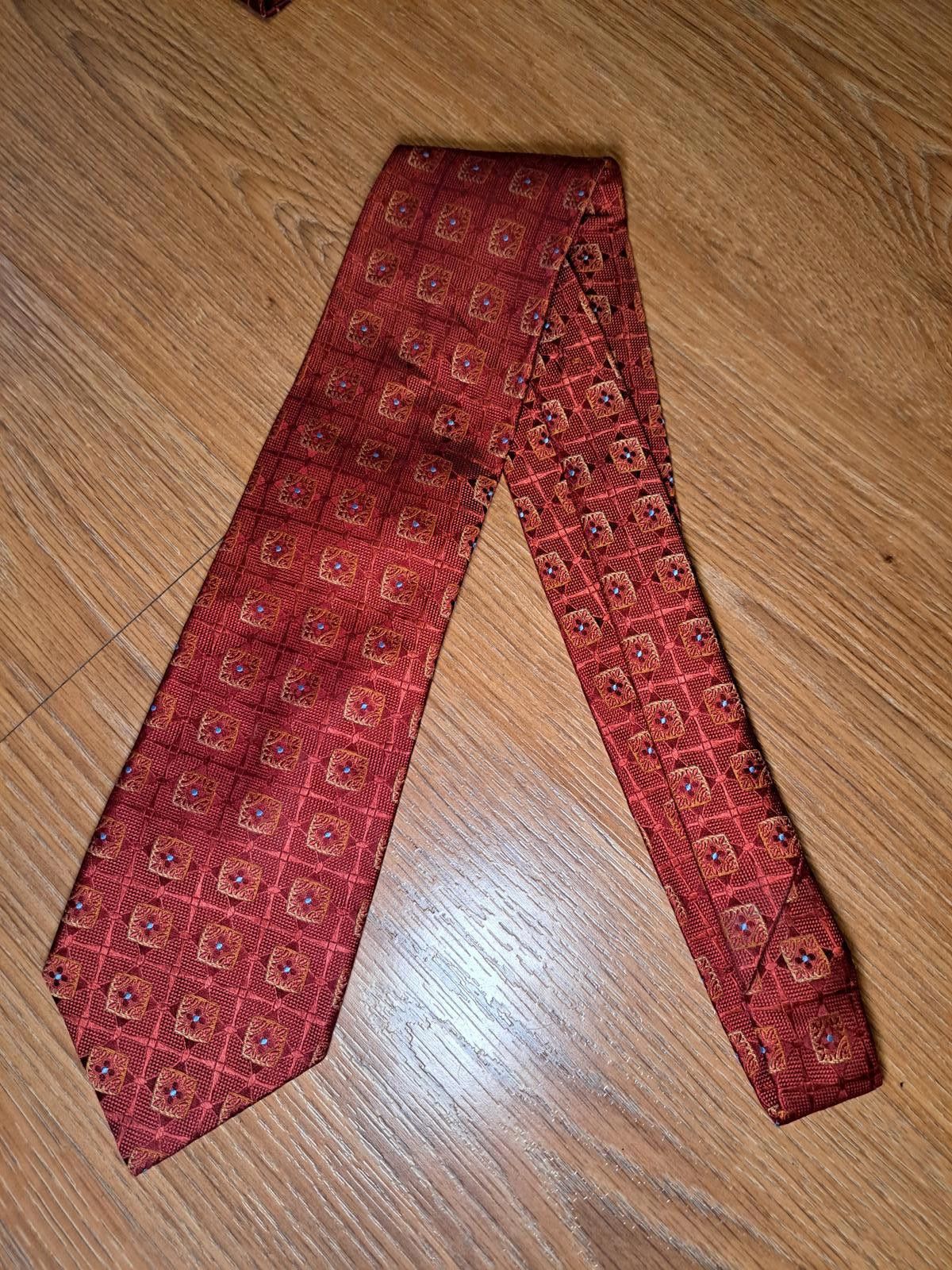 Ike Behar Ike Behar 100% Silk Tie Red Geometric Handmade in USA Wide Size ONE SIZE - 5 Thumbnail