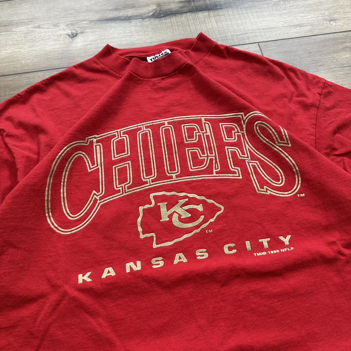 Tultex Vintage 1996 Kansas City Chiefs NFL Spell Out Graphic Tee Size US XXL / EU 58 / 5 - 4 Thumbnail