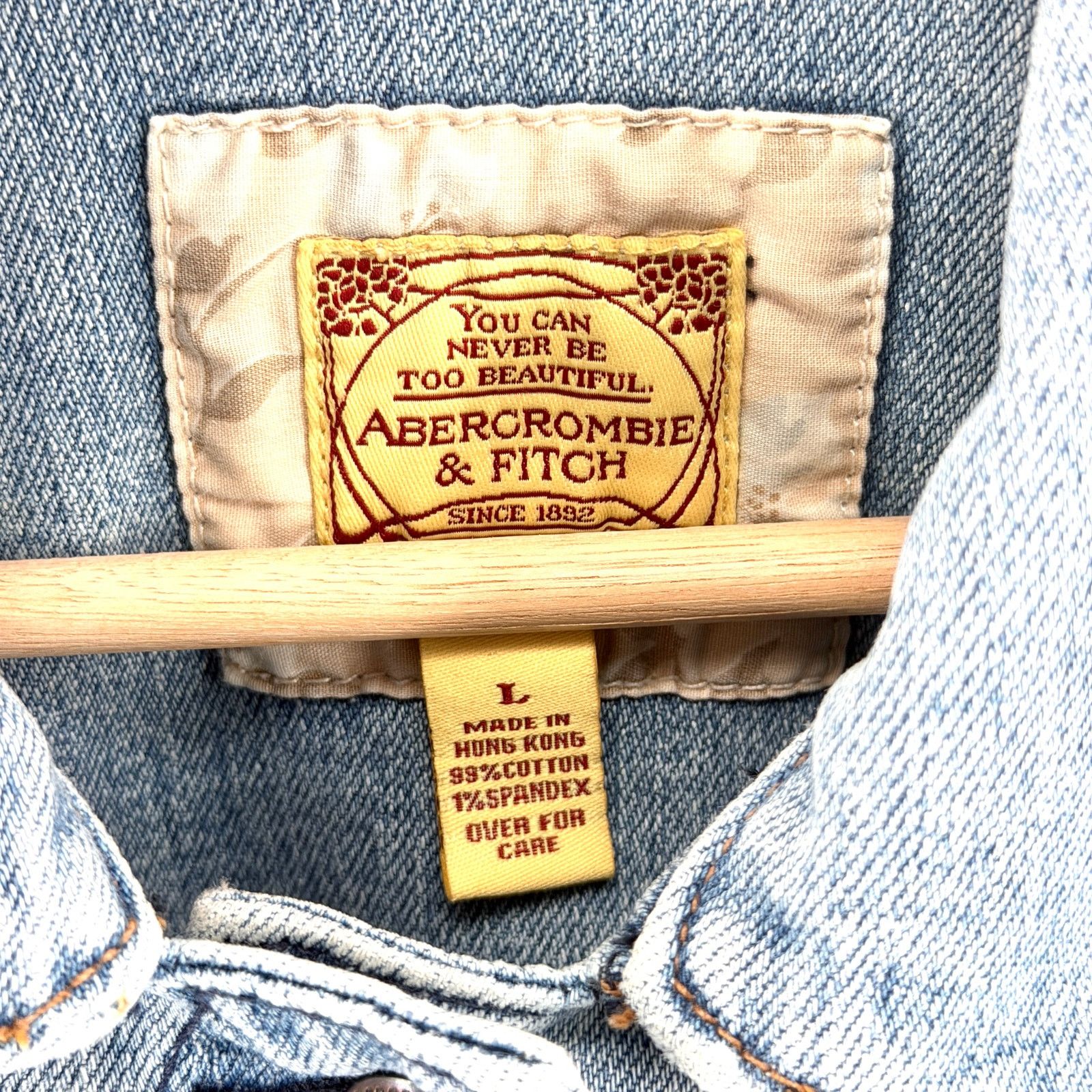 Abercrombie & Fitch Vintage Y2K Light Blue Distressed Cropped Denim Jacket Size M / US 6-8 / IT 42-44 - 8 Thumbnail