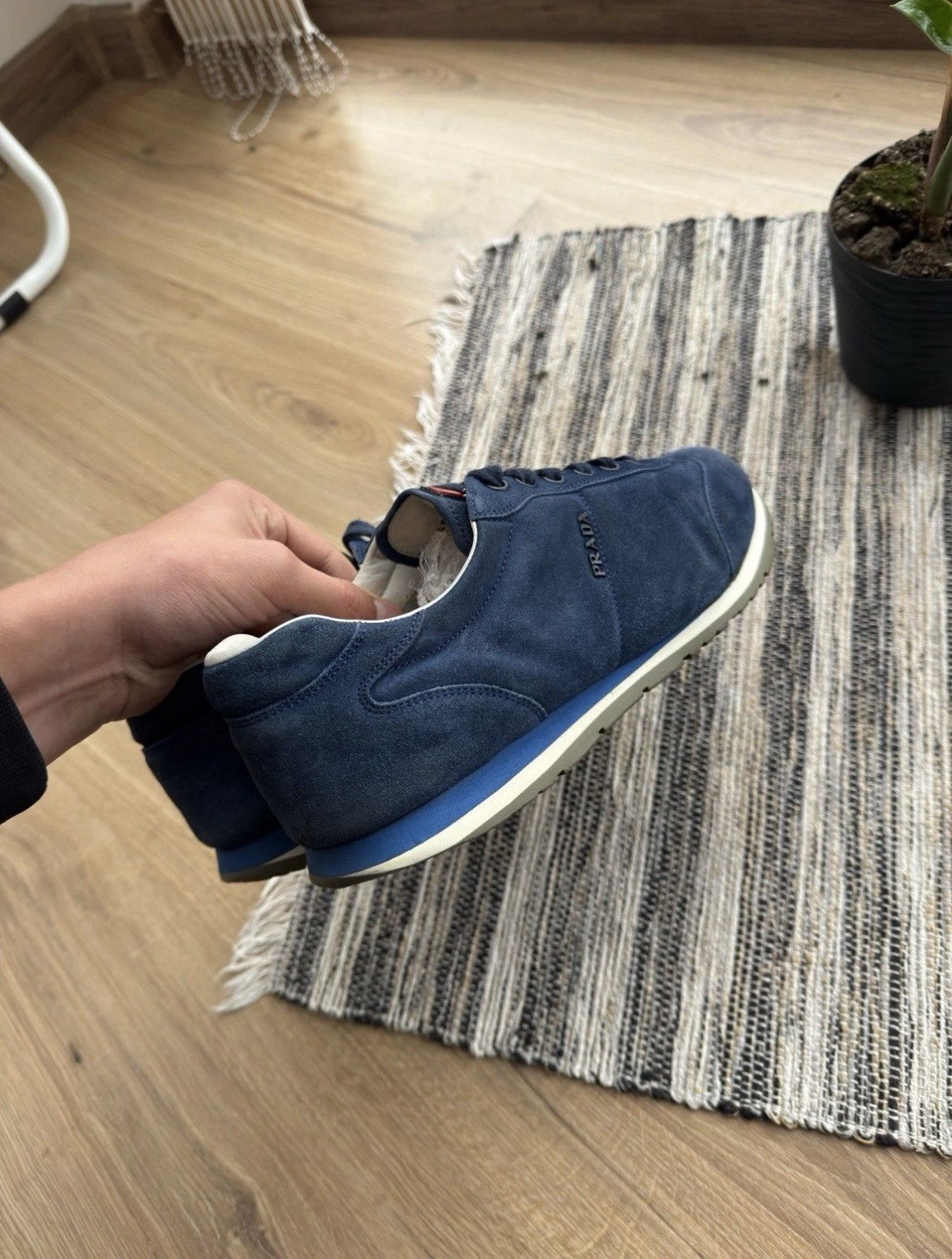 Prada Prada Vintage Classic Suede Blue Sneakers Shoes Mens Size 8 Size US 8 / EU 41 - 6 Thumbnail