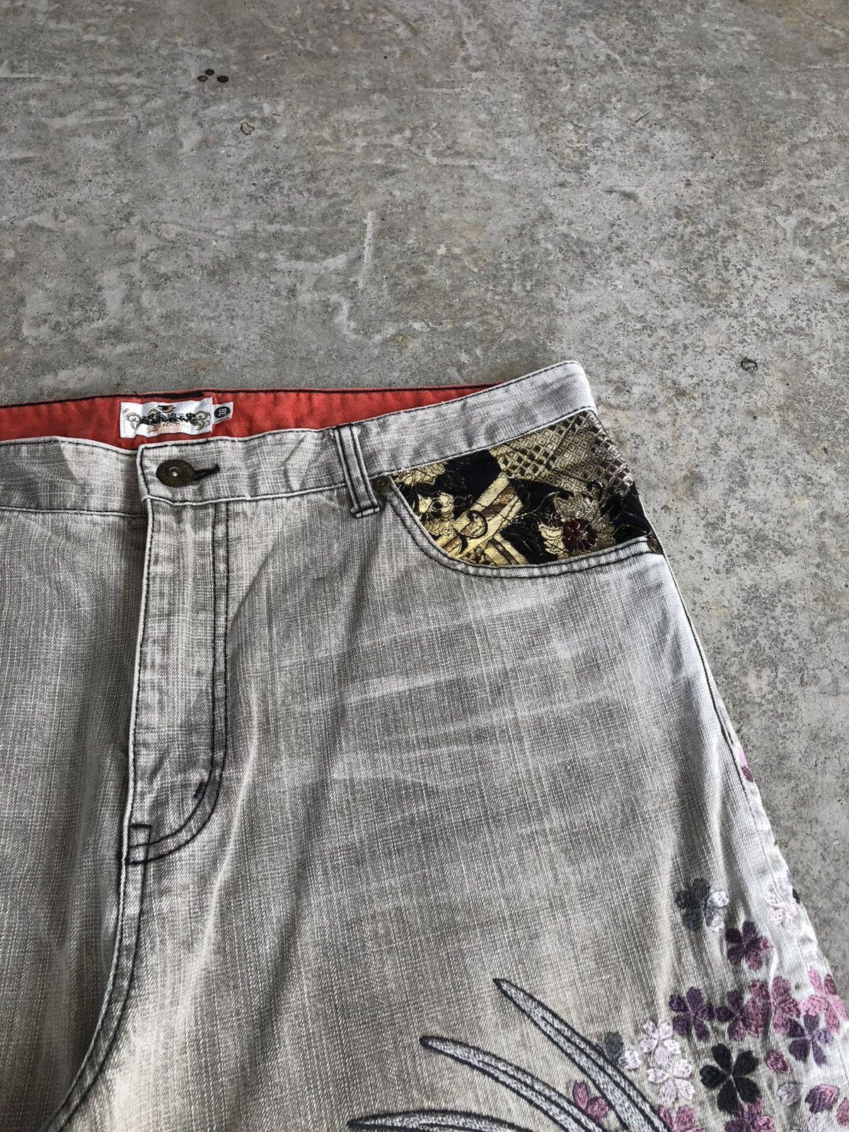 Karakuri Tamashii Karakuri Tamashii Embroidered Phoenix Distressed Size US 37 - 17 Thumbnail