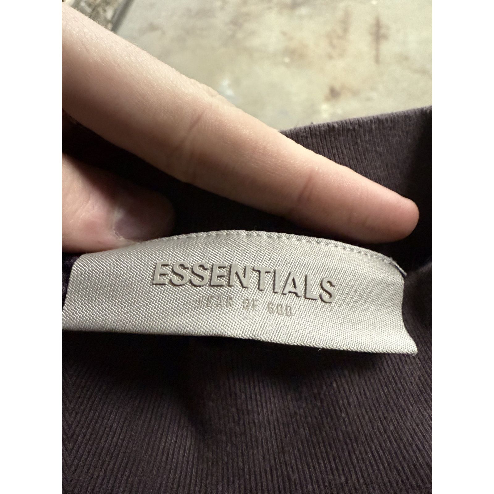 Essentials Essentials Maroon Tee Used XS Size US XS / EU 42 / 0 - 3 Thumbnail
