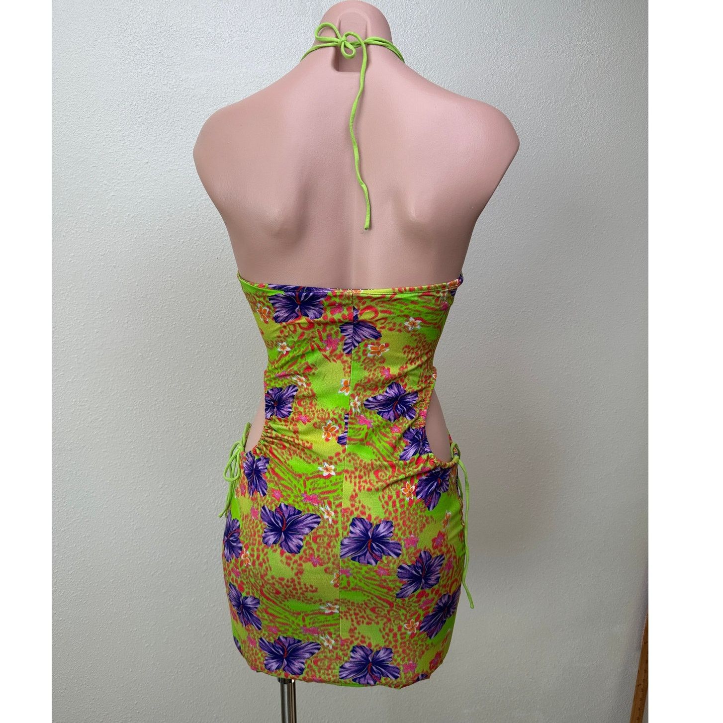 I.AM.GIA I AM GIA Green Floral Cutout Halter Keyhole Mini Dress S Size S / US 4 / IT 40 - 4 Thumbnail