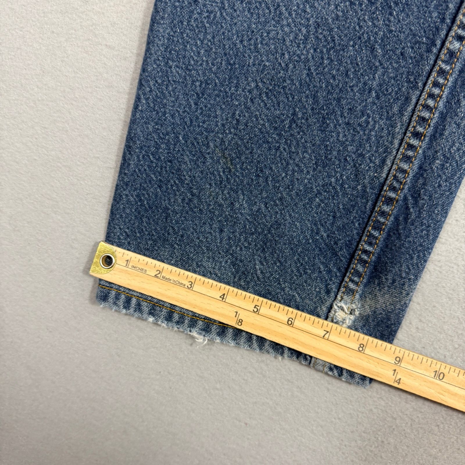 Levi's Vintage Levis 505 Jeans Men's 36x32 Blue Faded Distressed Size US 36 / EU 52 - 15 Thumbnail