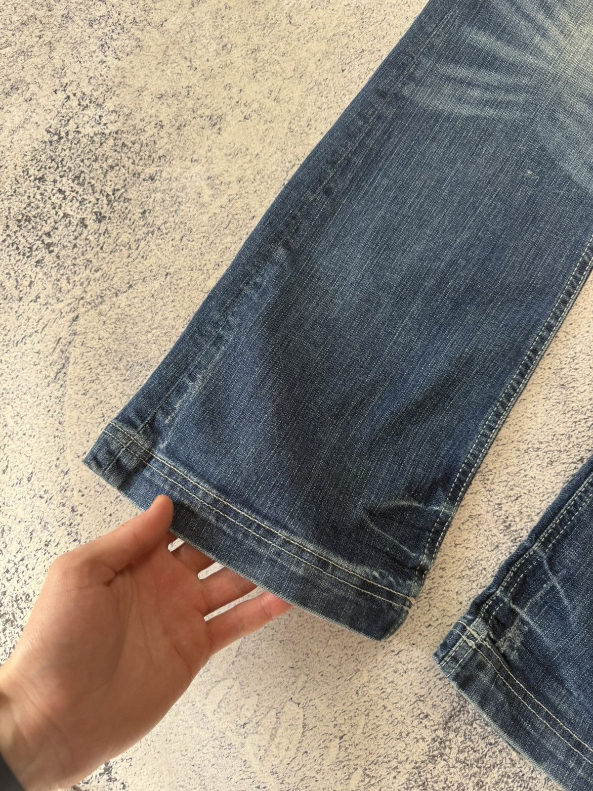 Japanese Brand Vintage Women’s Flared Jeans Y2K Japanese Size 28" / US 6 / IT 42 - 7 Thumbnail