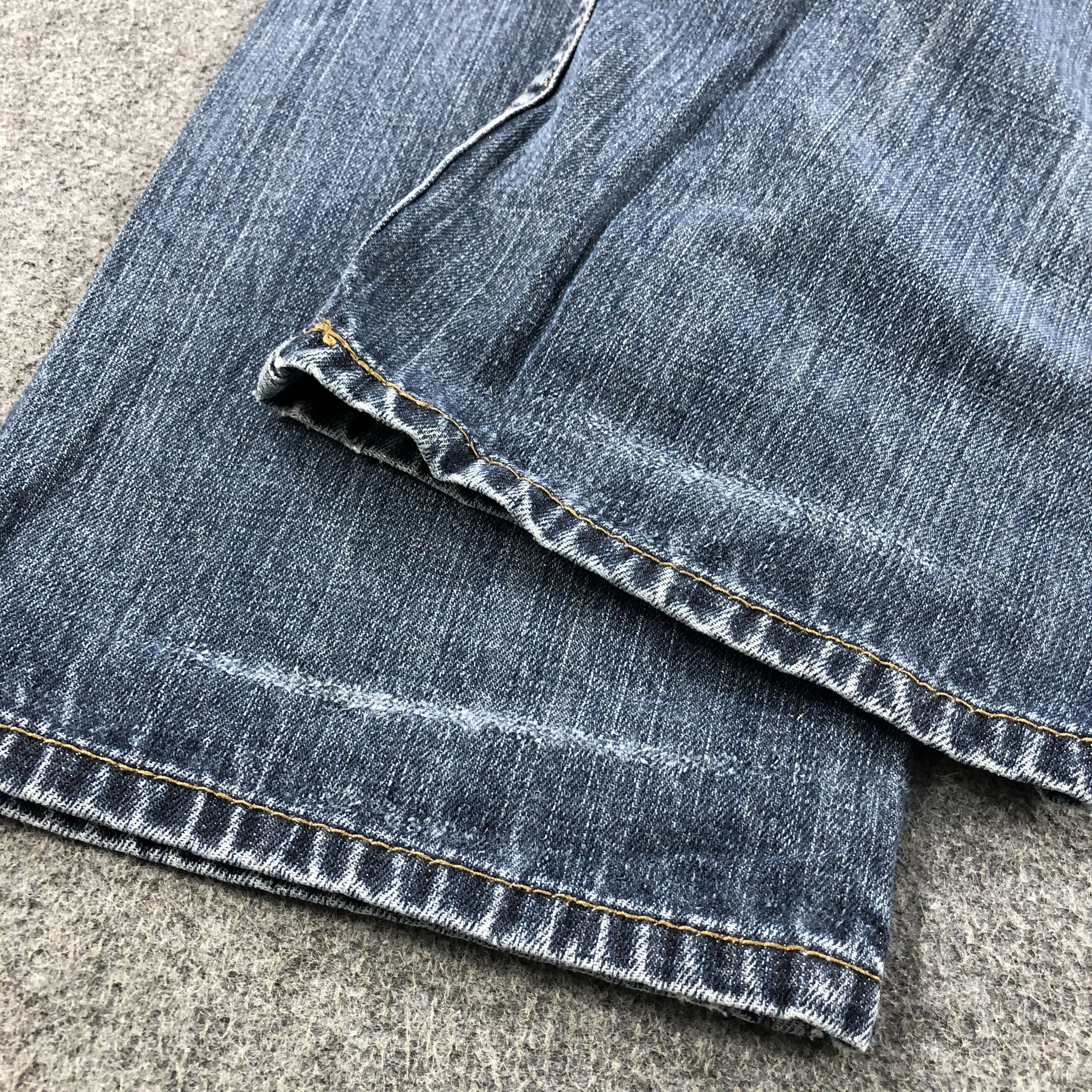 Levi's × Vintage Vintage Blue Wash Levis 514 Jeans-JM1783 Size US 35 - 5 Thumbnail