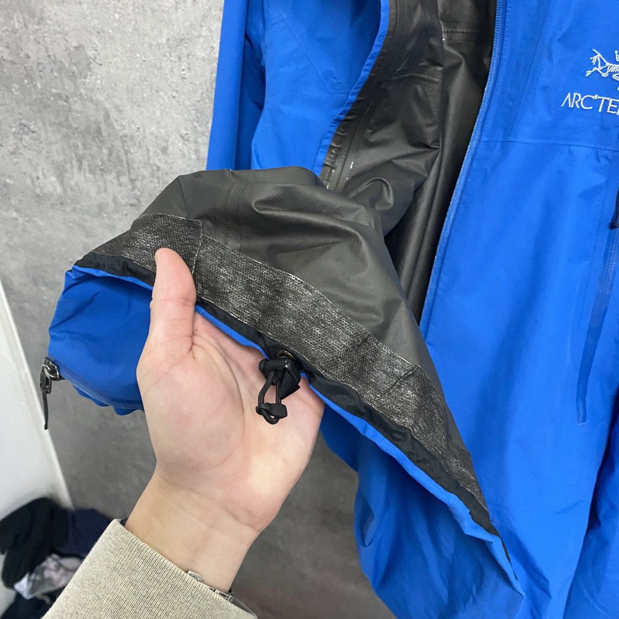 Arc'teryx Men's Arcteryx Beta Gore-Tex Jacket Size US M / EU 48-50 / 2 - 11 Thumbnail