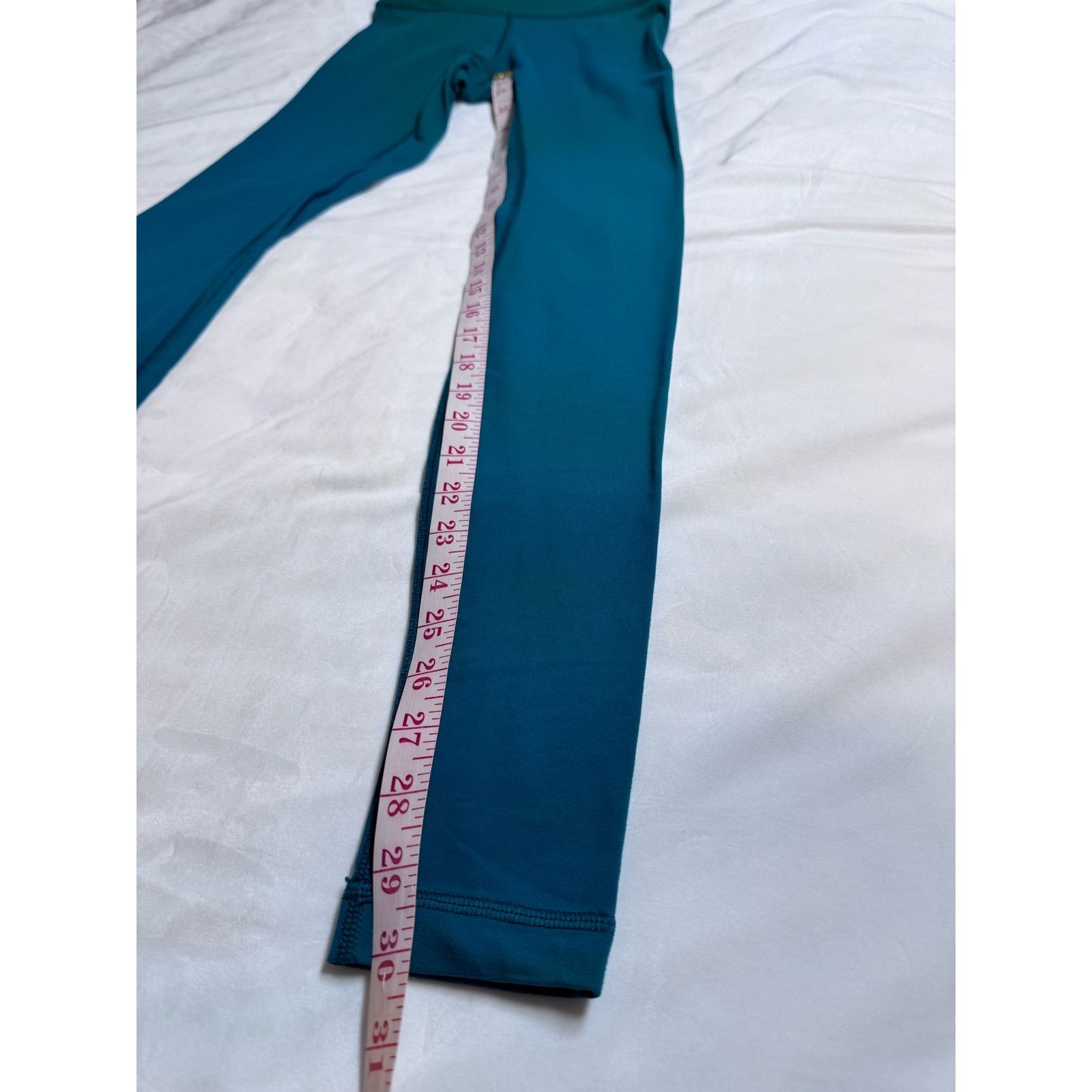 Lululemon Lululemon Athletica Wunder Under High Rise Legging Women’s Size 27" / US 4 / IT 40 - 3 Thumbnail