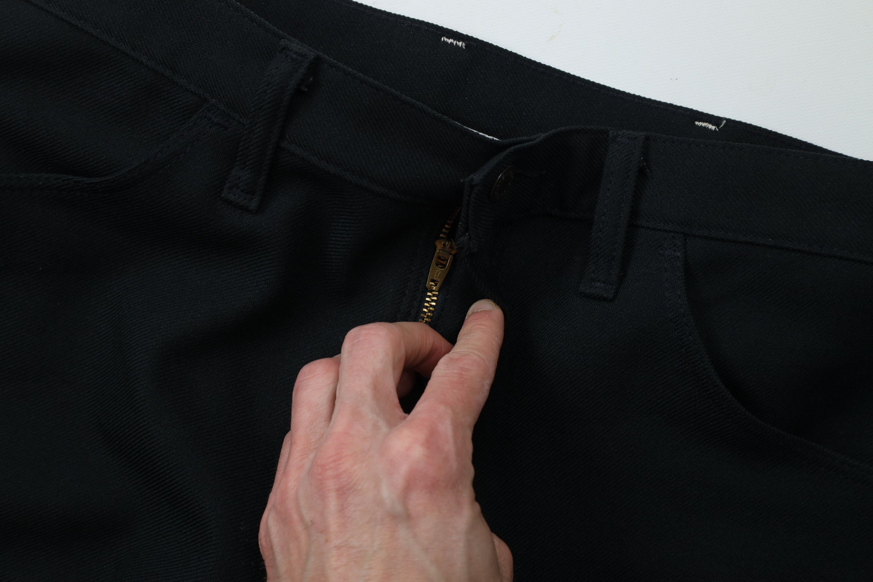 Vintage × Wrangler Vintage 90s Wrangler Leg Knit Chino Pants Trousers Black USA Size US 36 / EU 52 - 6 Thumbnail