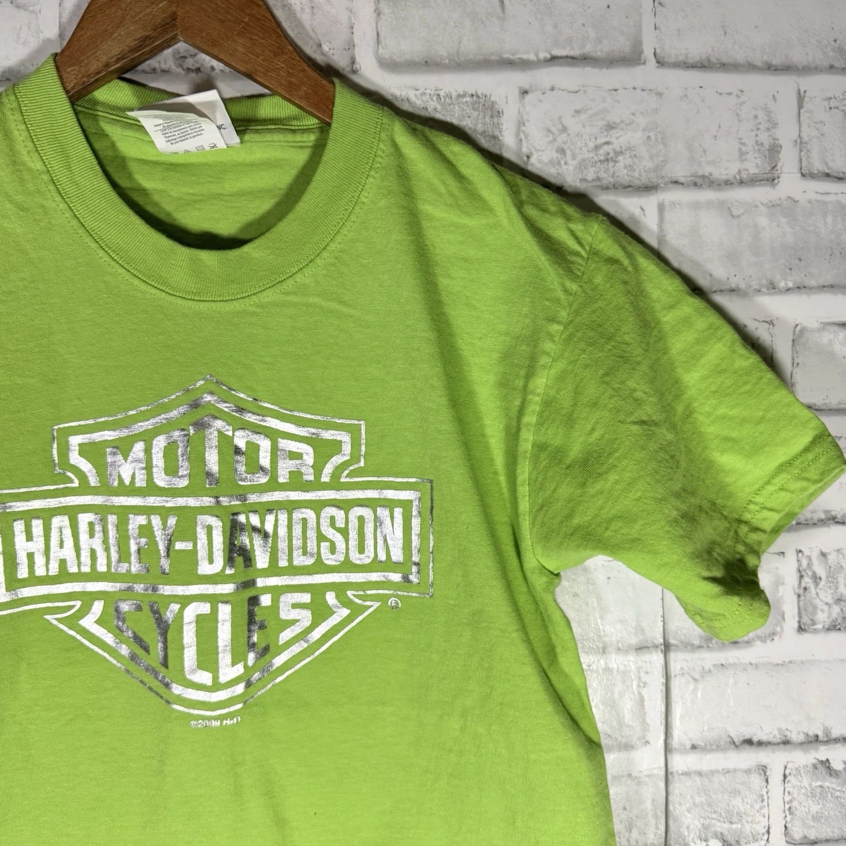 Harley Davidson VINTAGE Harley-Davidson T-Shirt Green 100% Cotton Graphic Tee Unisex Small Regular Fit Adults Mens Womens Graphic Tee Size US S / EU 44-46 / 1 - 2 Thumbnail