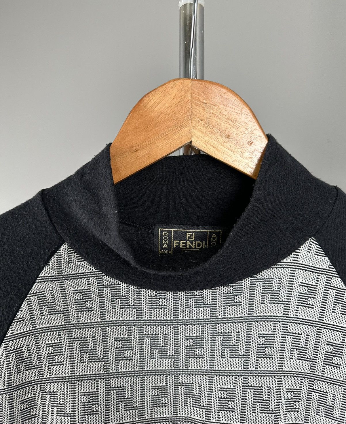 Fendi Fendi - Vintage - Mock Neck Pullover - Sweater Monogram Size ONE SIZE - 6 Thumbnail