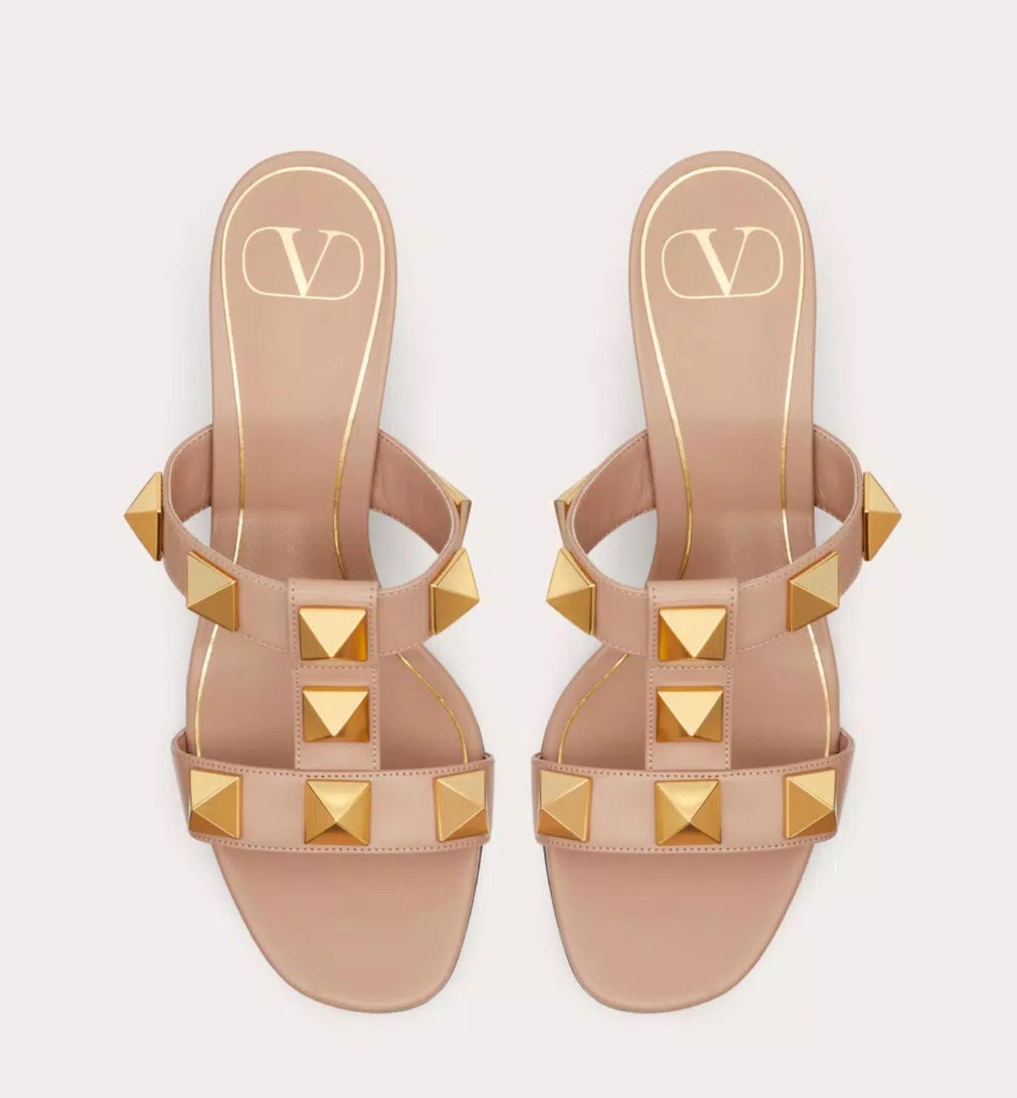 Other Valentino Roman Stud Slide Sandal Size US 7.5 / IT 37.5 - 2 Thumbnail