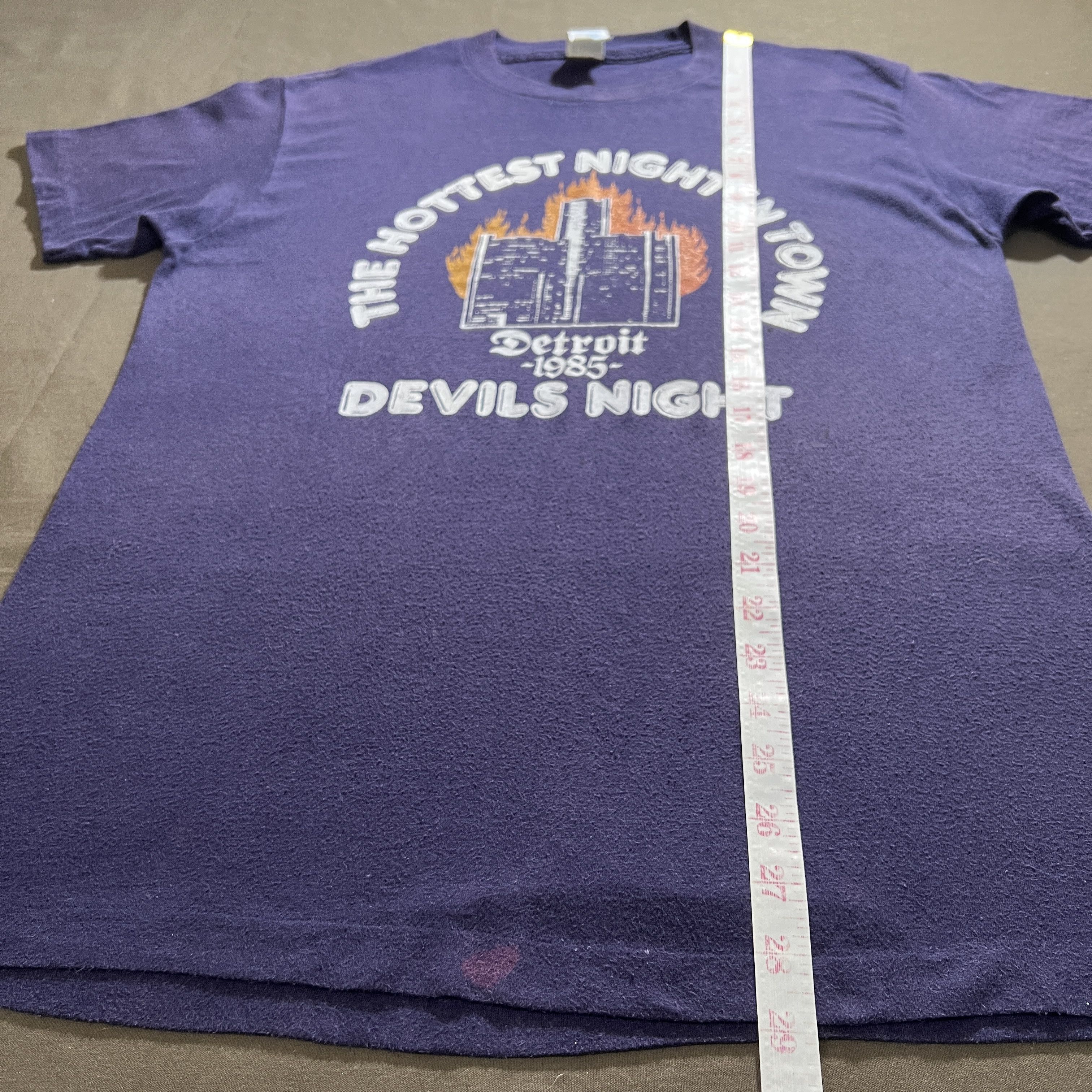 Vintage Vintage 80s 1985 Detroit Devils Night Tee Size US XL / EU 56 / 4 - 7 Thumbnail