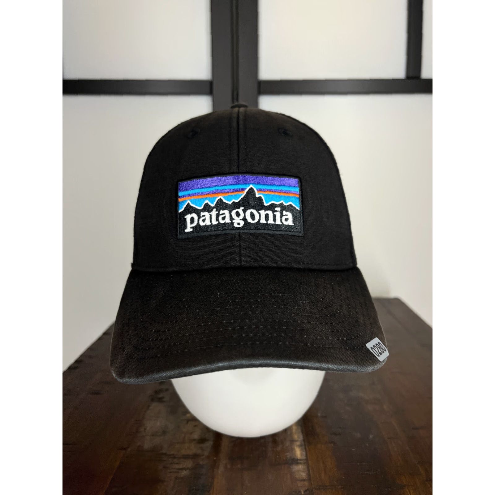 Patagonia Patagonia Hat Cap Snap Back Adult One Size Black Poly Fitz Roy Embroider Trucker Size ONE SIZE - 2 Thumbnail