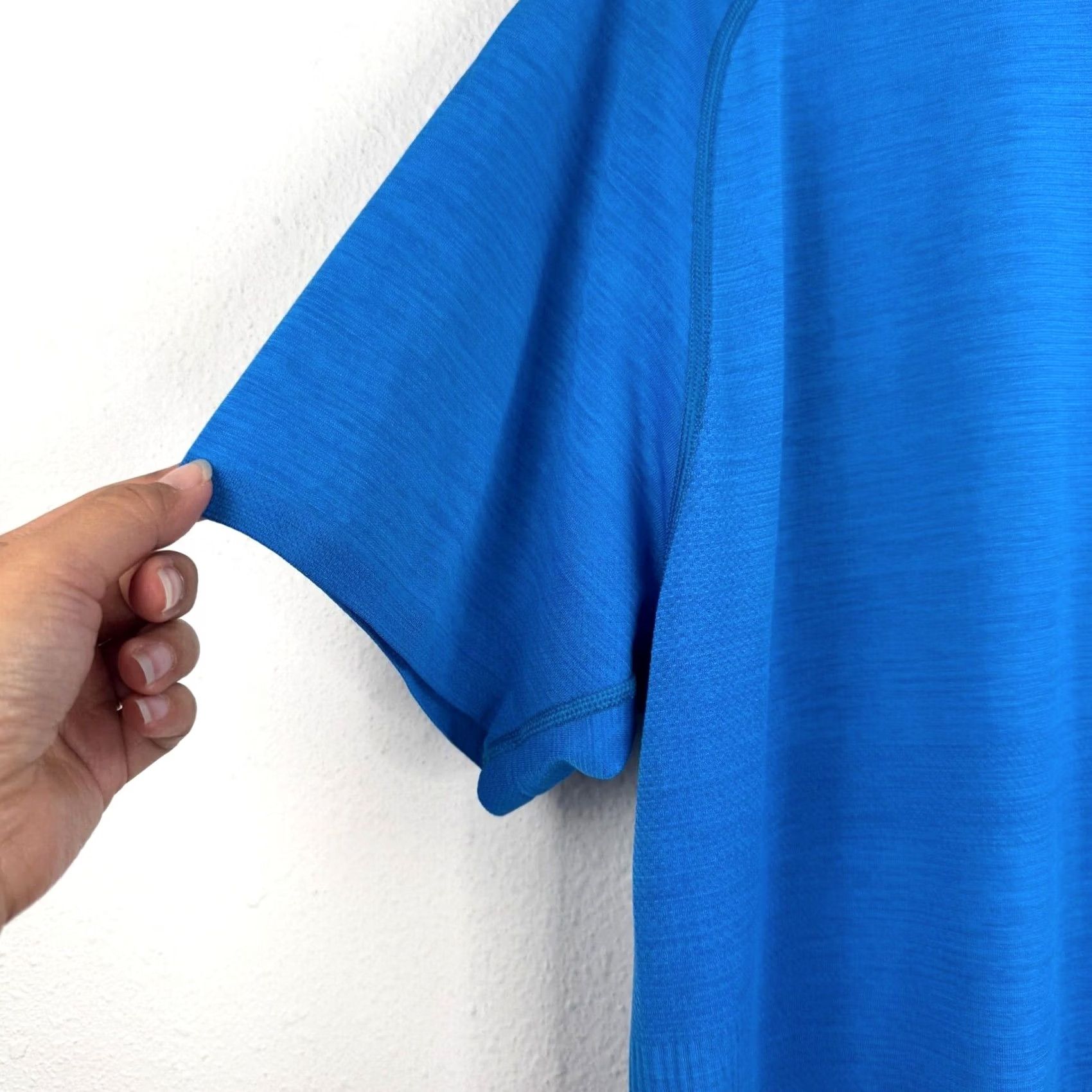 Lululemon Lululemon Shirt Men’s 2XL Blue Short Sleeve Regular Solid Logo Breathable Stretch Athletic Gym Jogging Weights Lululemon Stretch Your Head Size US XXL / EU 58 / 5 - 5 Thumbnail