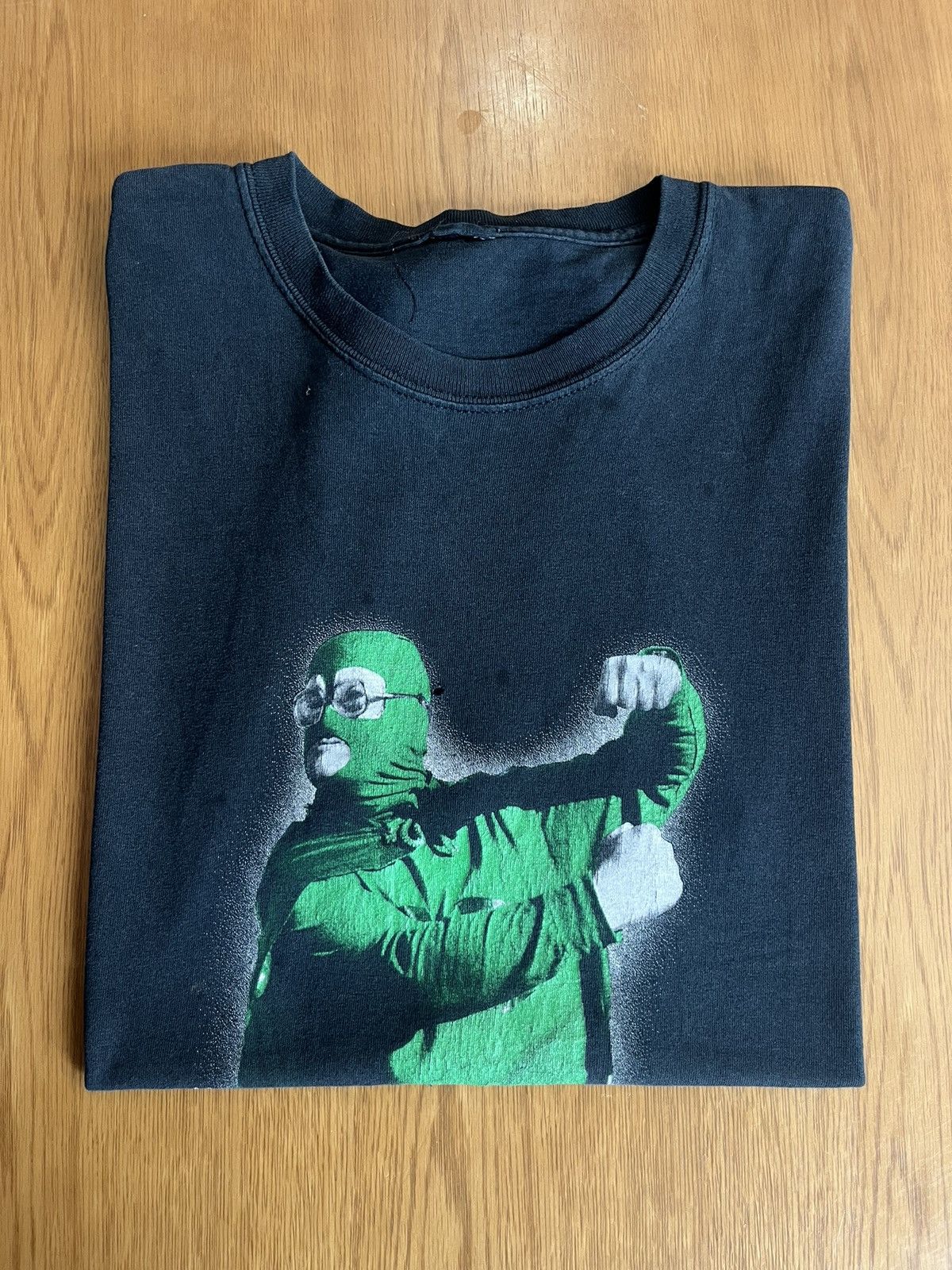 Vintage Vintage The Green Bastard form Parts Unknown Movie 00’s Tee Size US XL / EU 56 / 4 - 1 Thumbnail