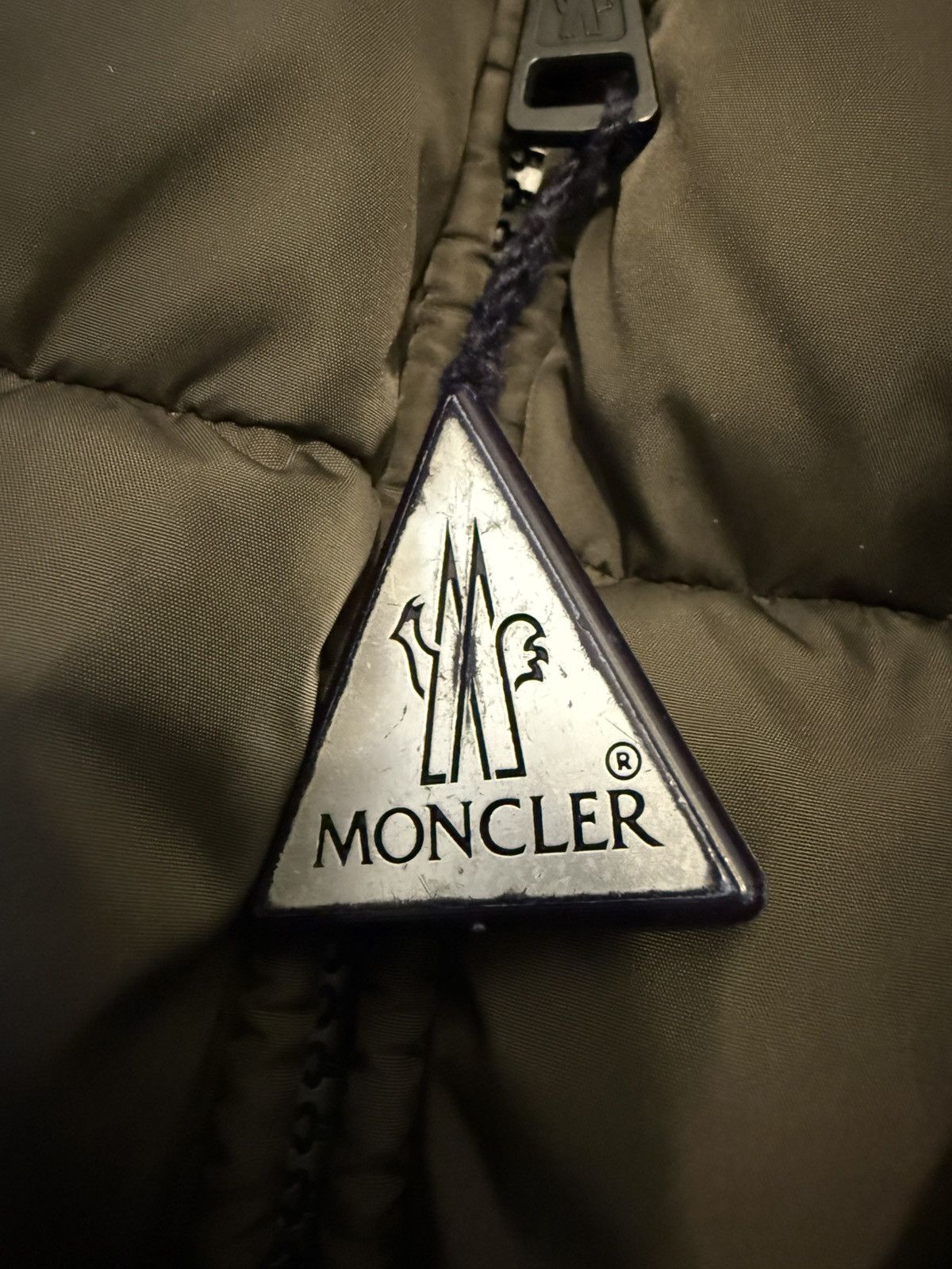 Moncler RARE COLOR 🦄📜 Moncler Montcla Puffer Size US M / EU 48-50 / 2 - 9 Thumbnail